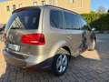 Volkswagen Touran 7 posti Gris - thumbnail 4