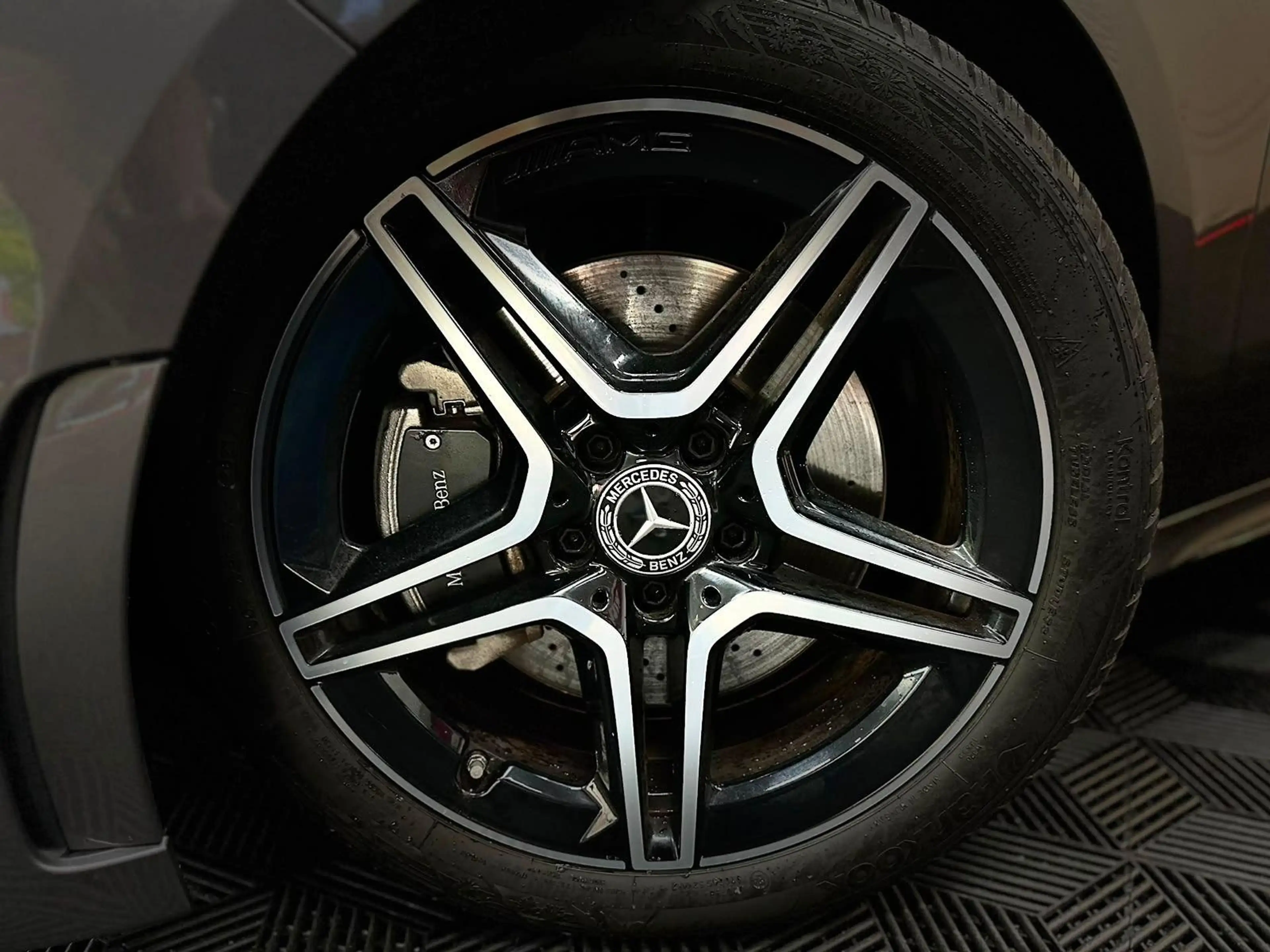 Mercedes-Benz B 220 AMG 4M SPUR#LED#CAM#TEMPO#SHZ#VIRTC#1.HAND — photo 11
