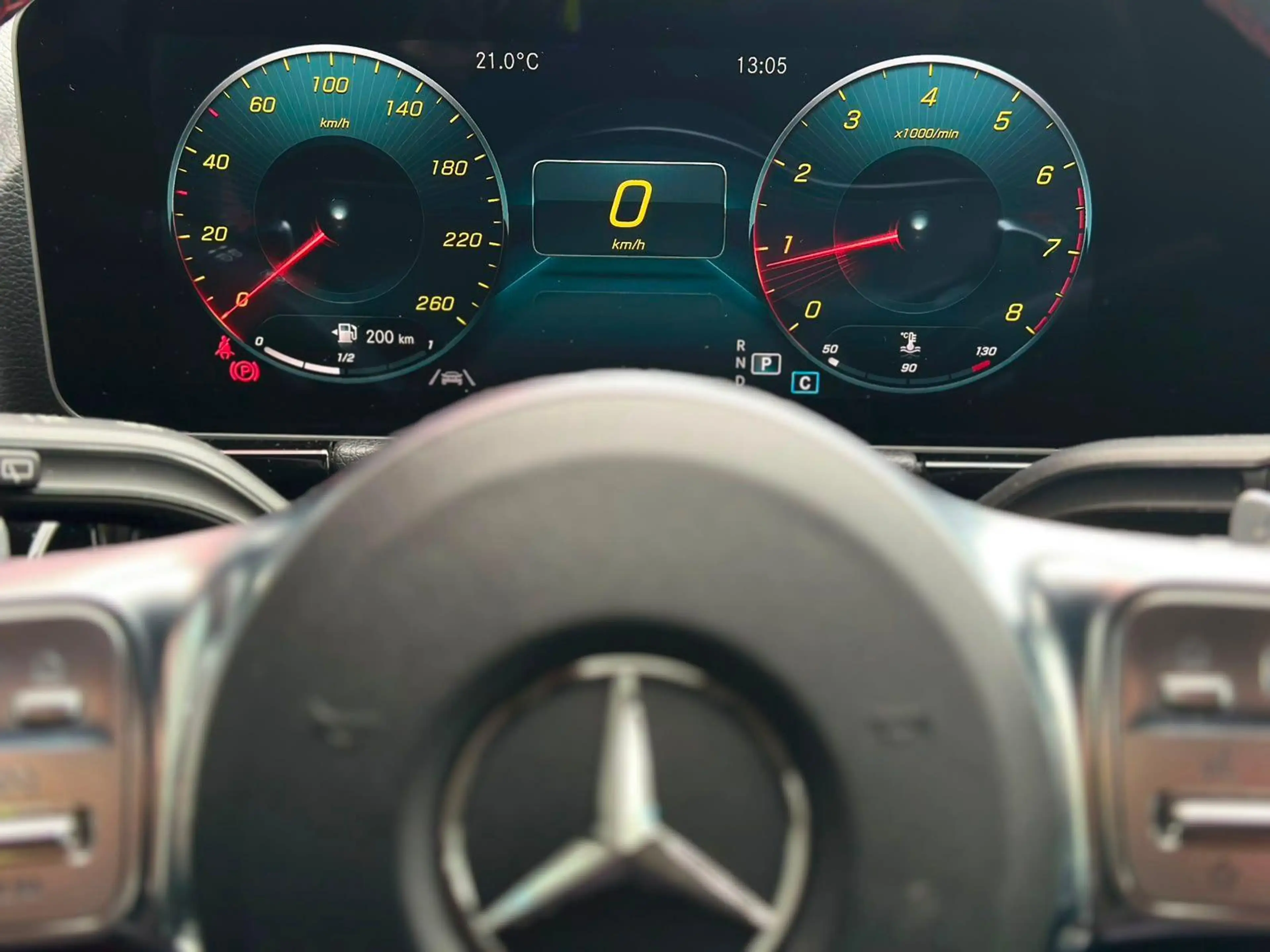 Mercedes-Benz B 220 AMG 4M SPUR#LED#CAM#TEMPO#SHZ#VIRTC#1.HAND — photo 14