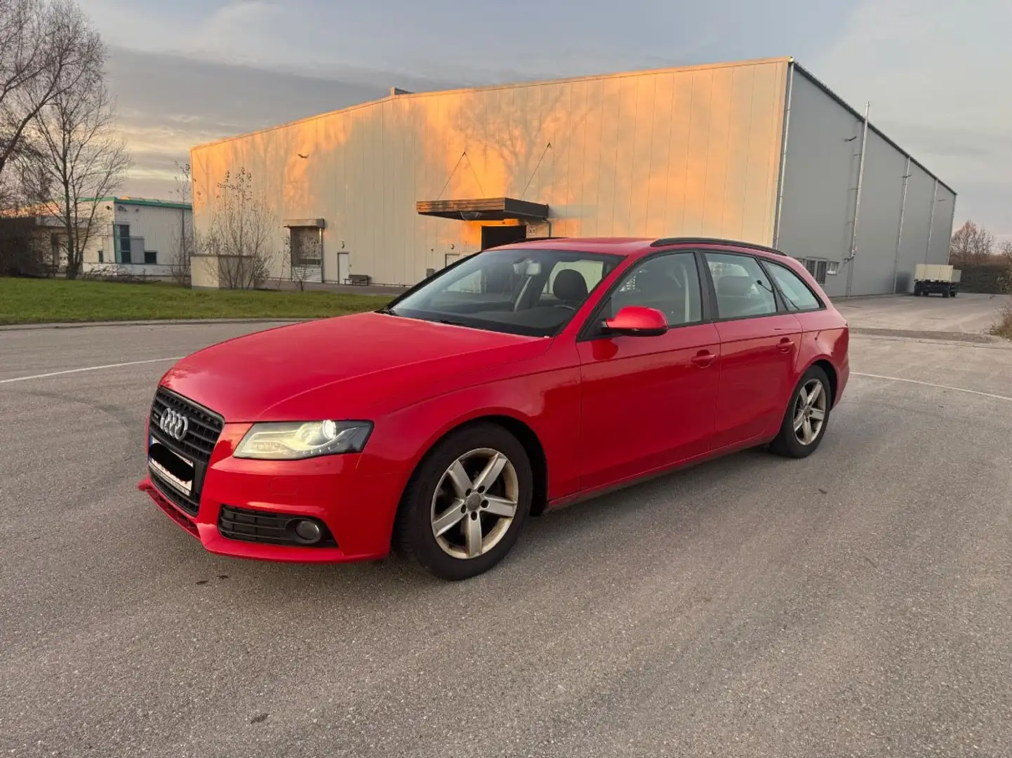 Audi A4 Avant Ambiente quattro*SHZ*NAVI* Rot - 1
