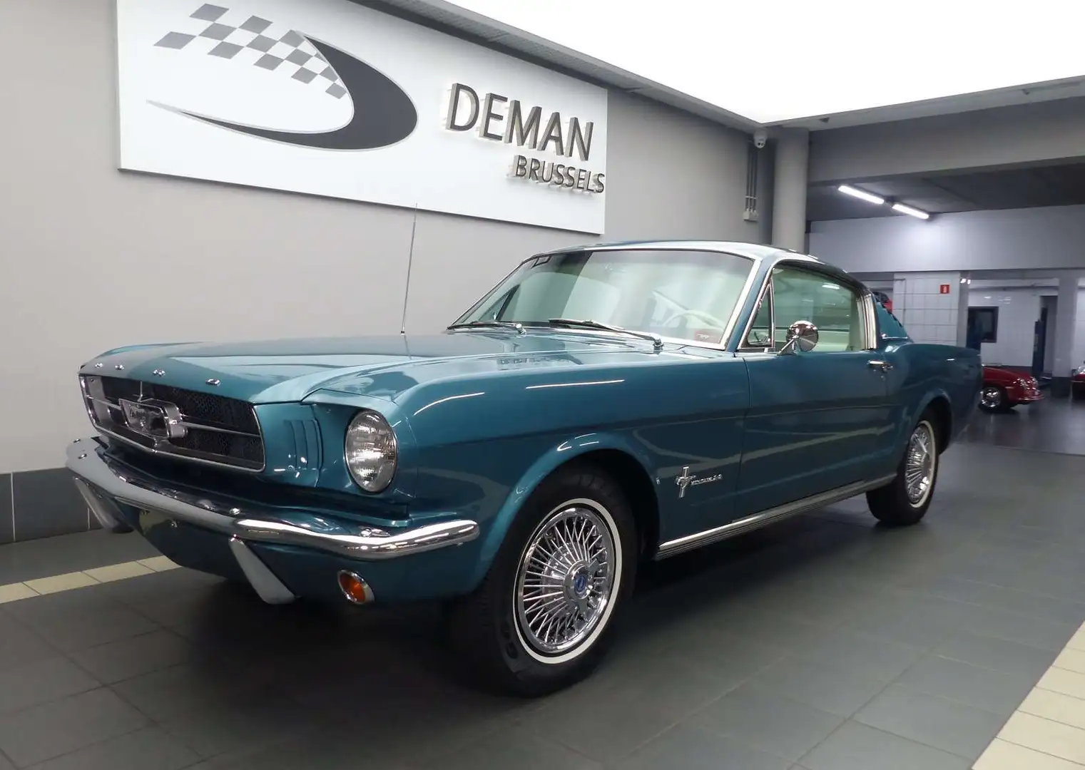 Ford Mustang Fastback * manual gearbox * 200 c.i. * matching Blue - 1
