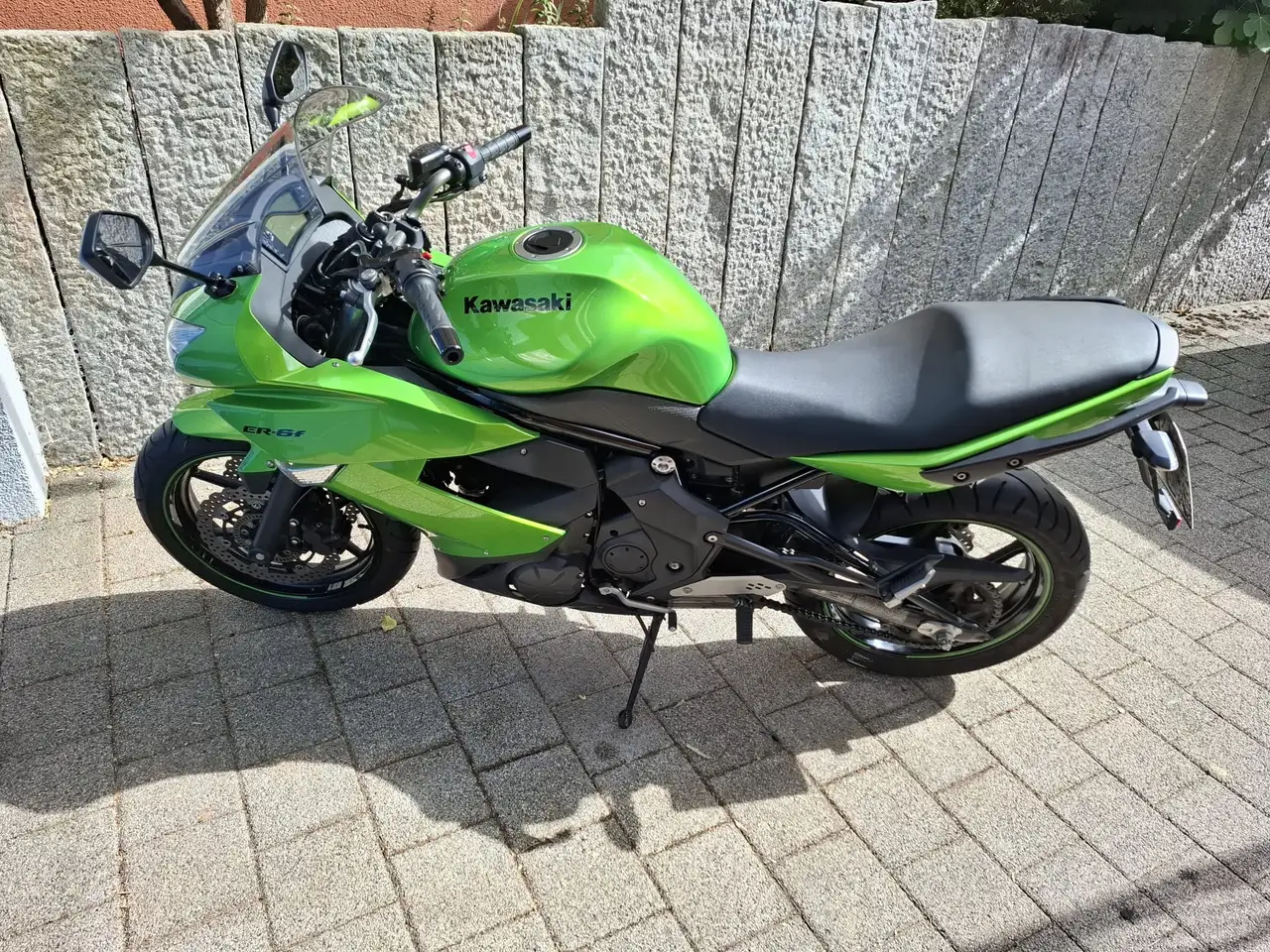 Kawasaki ER