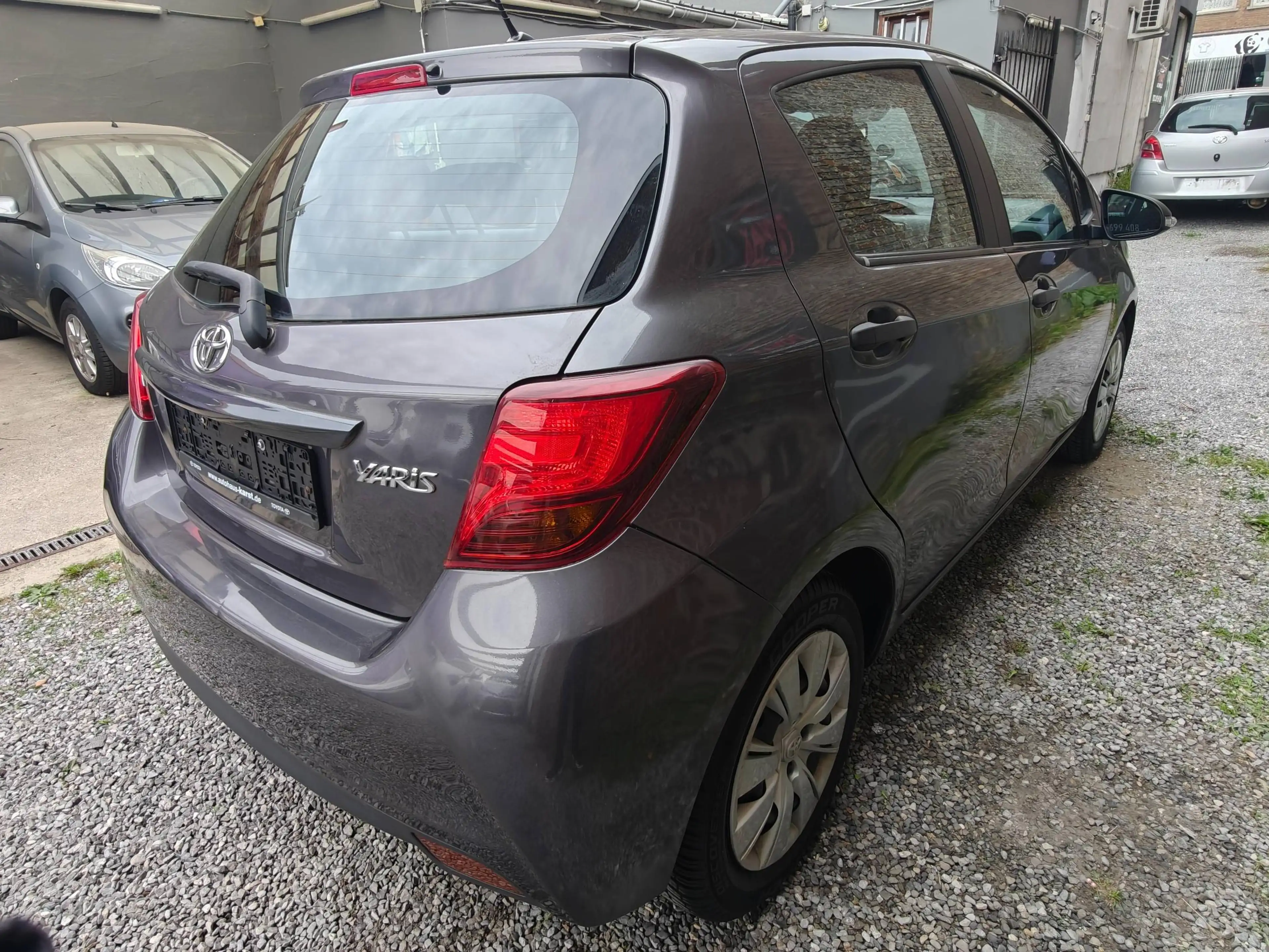 Toyota Yaris Yaris 1.0i climatisé 54000 km — photo 4