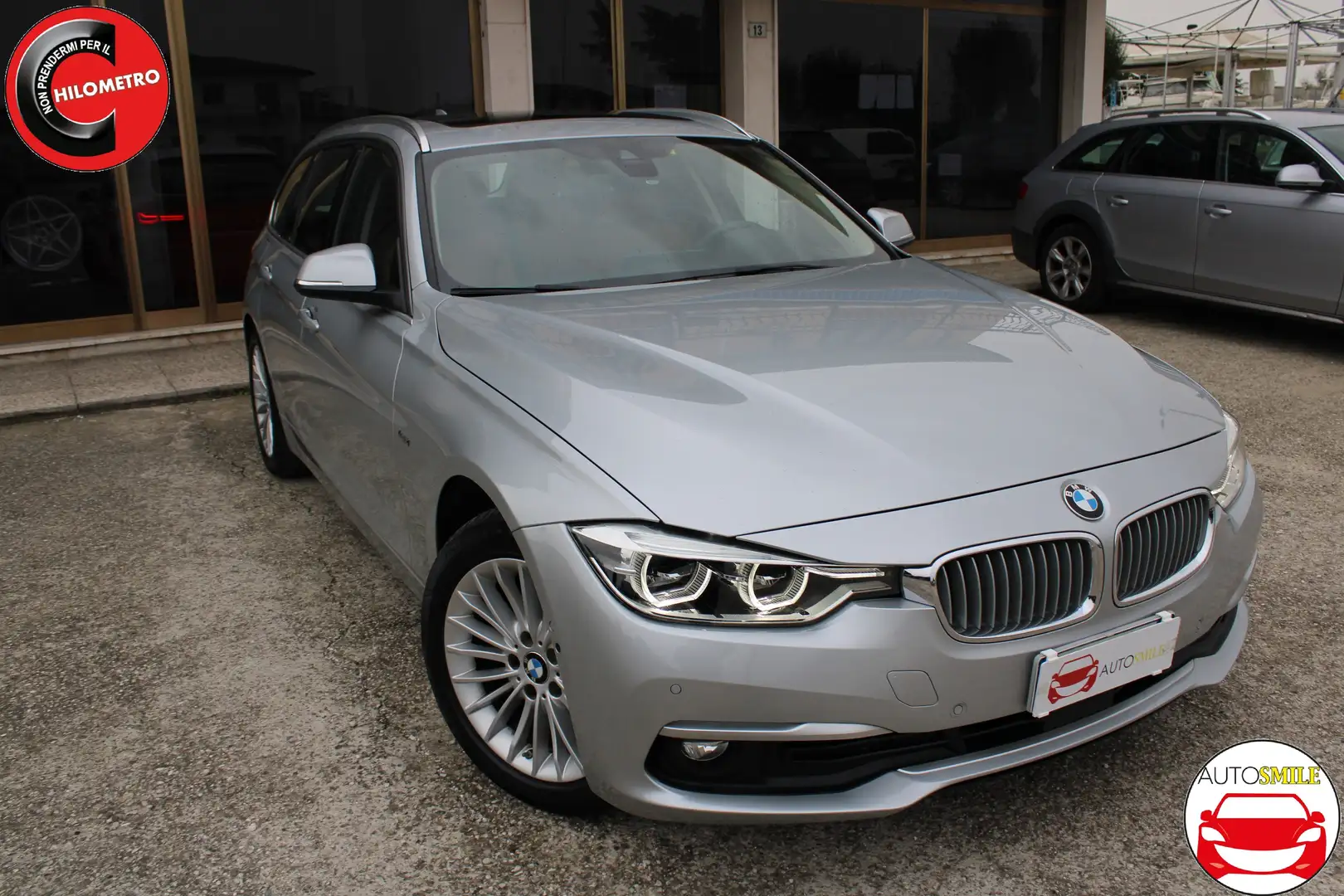 BMW 320 d 4X4 Luxury TETTO Head-up Display 360° FULL Gris - 2