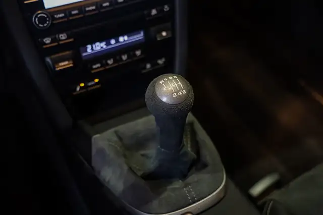 Porsche 911 view 22