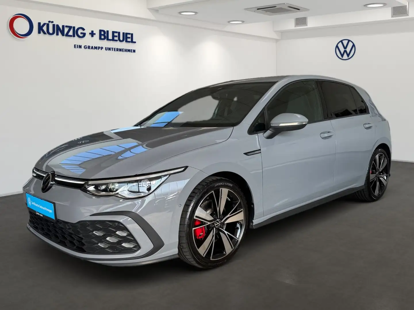 Volkswagen Golf GTD 2,0 TDI DSG*Nav*AHK*LED*StHz*CarPlay Grau - 2