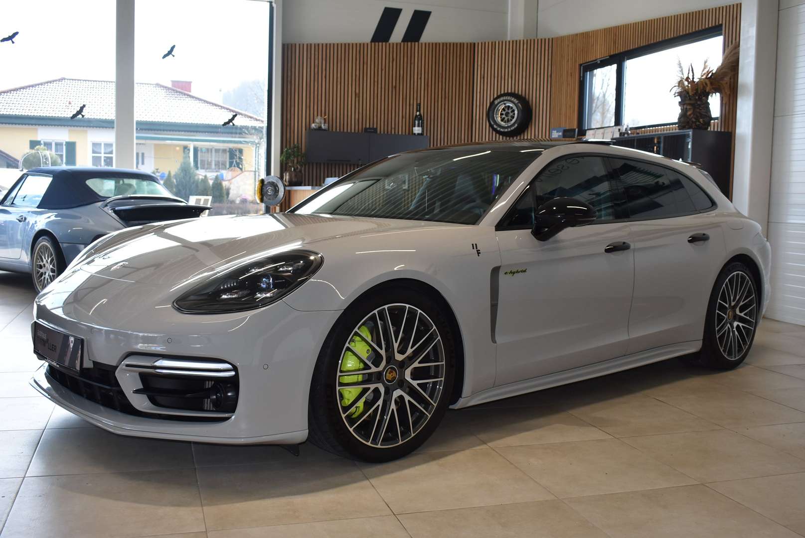 Porsche Panamera Sport Turismo Platinum Edition 4 E-Hybrid - - Joinsteer - #3