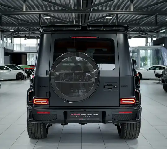 Mercedes-Benz G-Class view 9