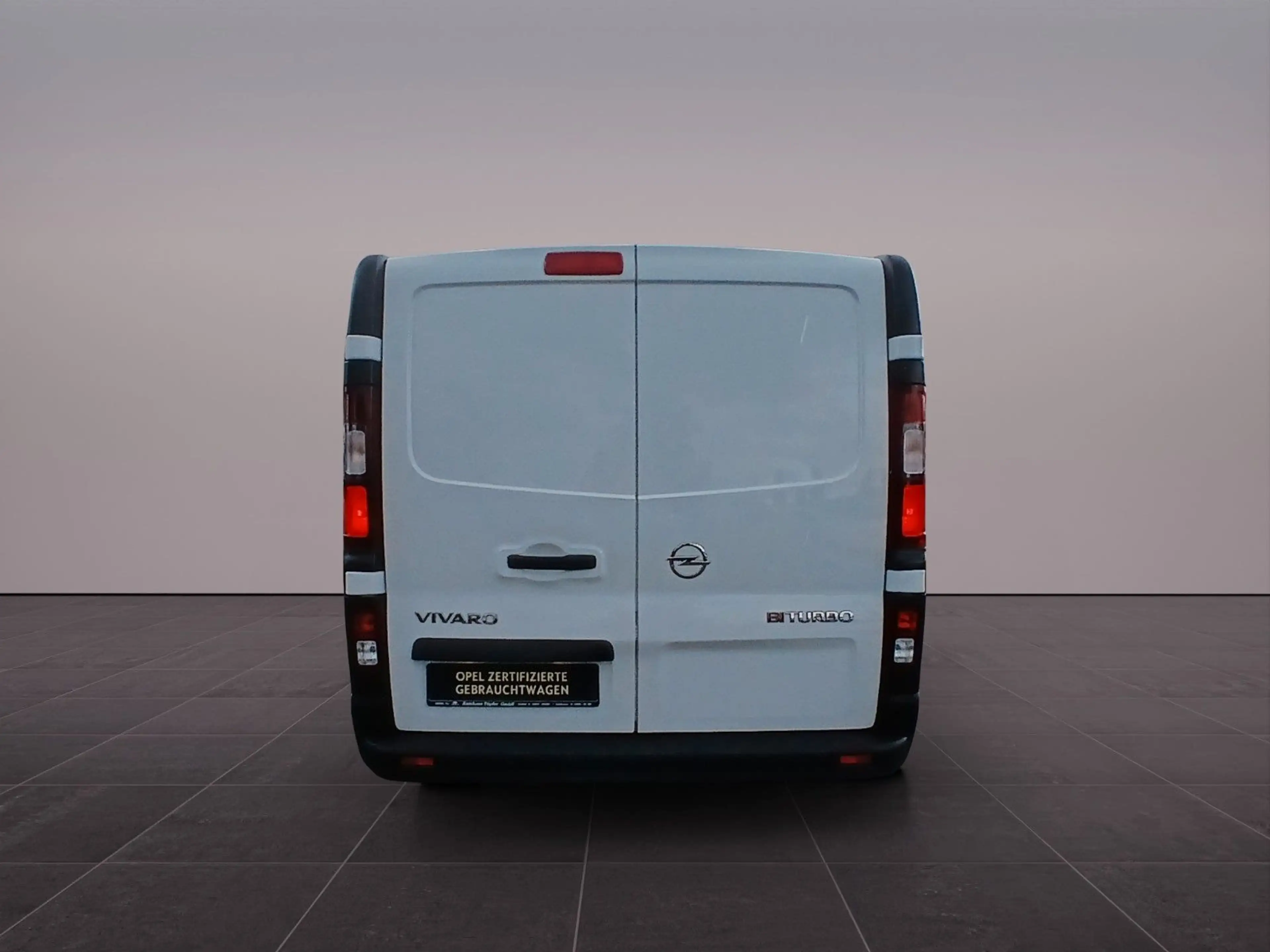 Opel Vivaro B Kasten/Kombi L1H1 2,7t Navi/Klima/1Hand — photo 9