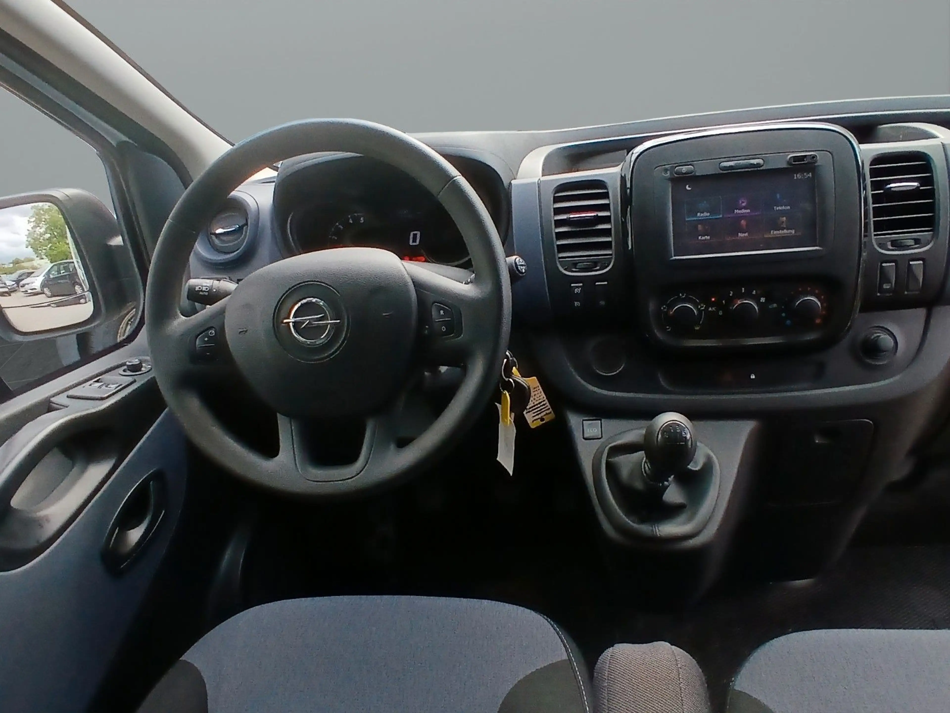 Opel Vivaro B Kasten/Kombi L1H1 2,7t Navi/Klima/1Hand — photo 11