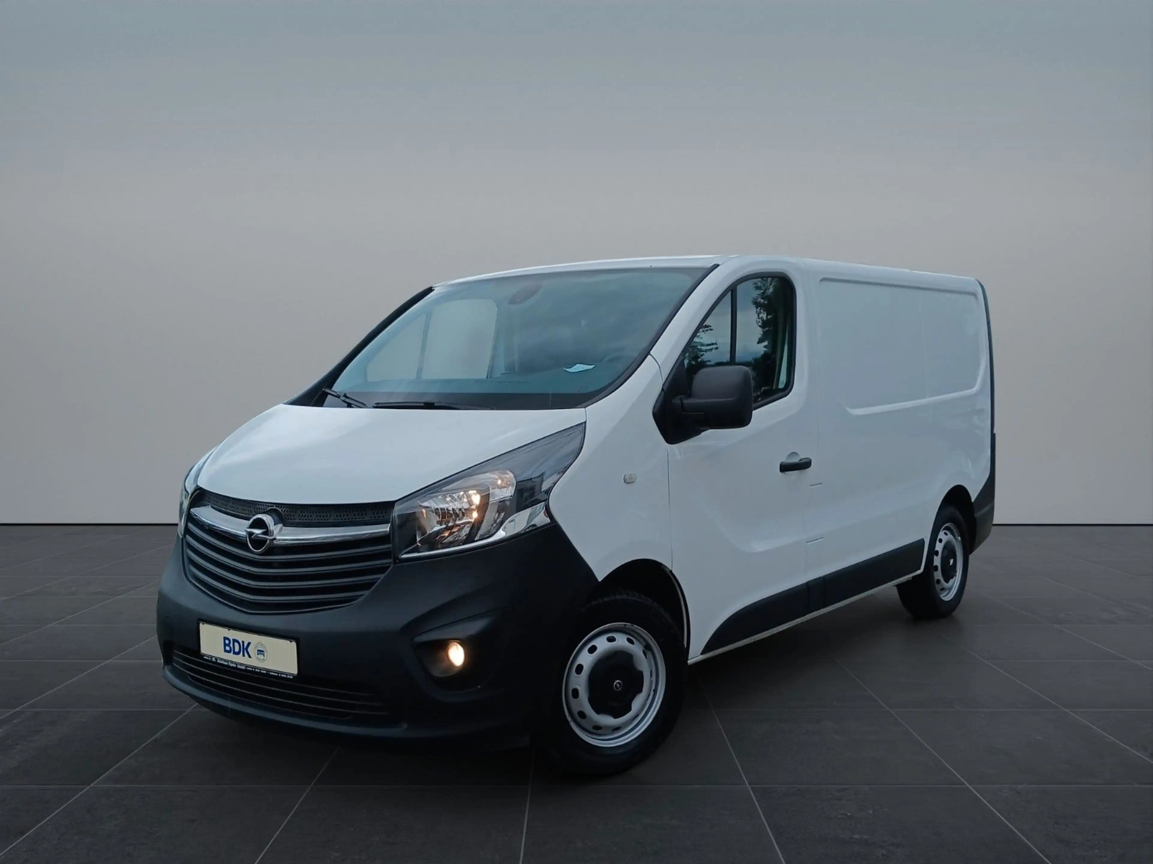 Opel Vivaro B Kasten/Kombi L1H1 2,7t Navi/Klima/1Hand — photo 3