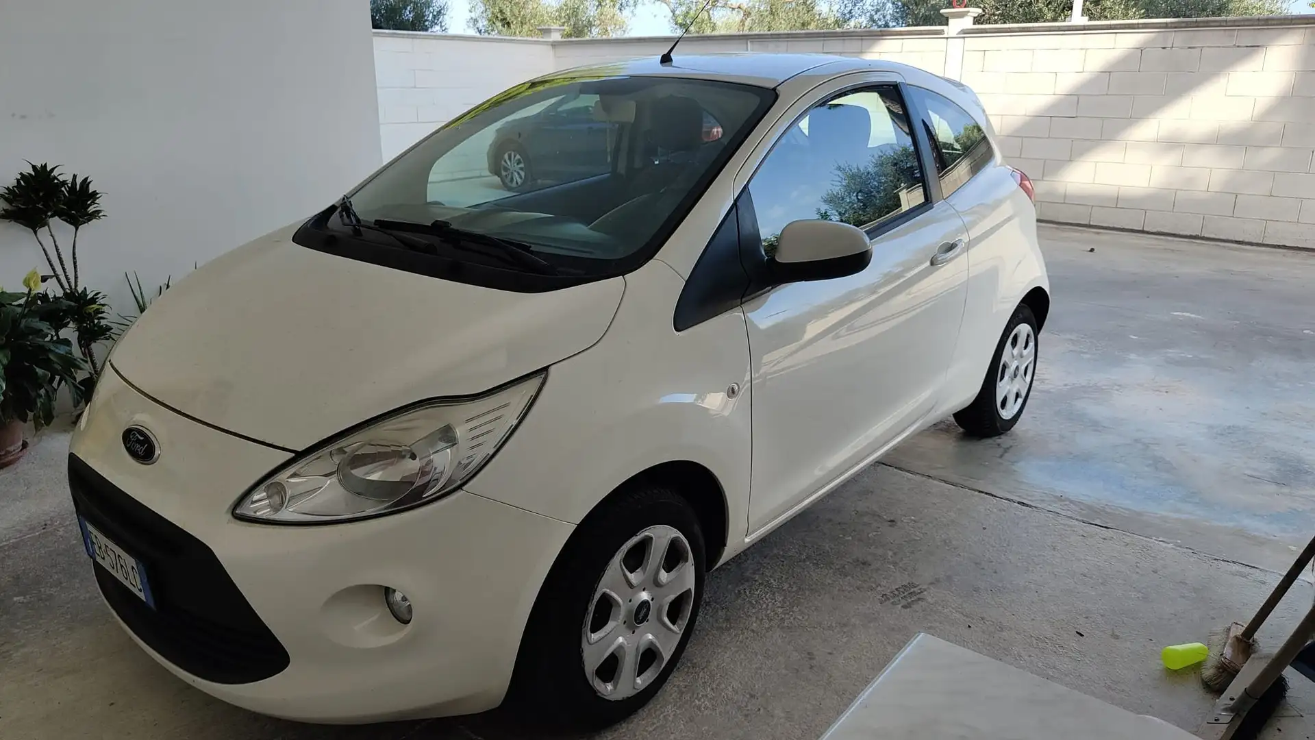 Ford Ka/Ka+ Ka 1.2 Titanium s/esp,tcs 69cv E5 Bianco - 2