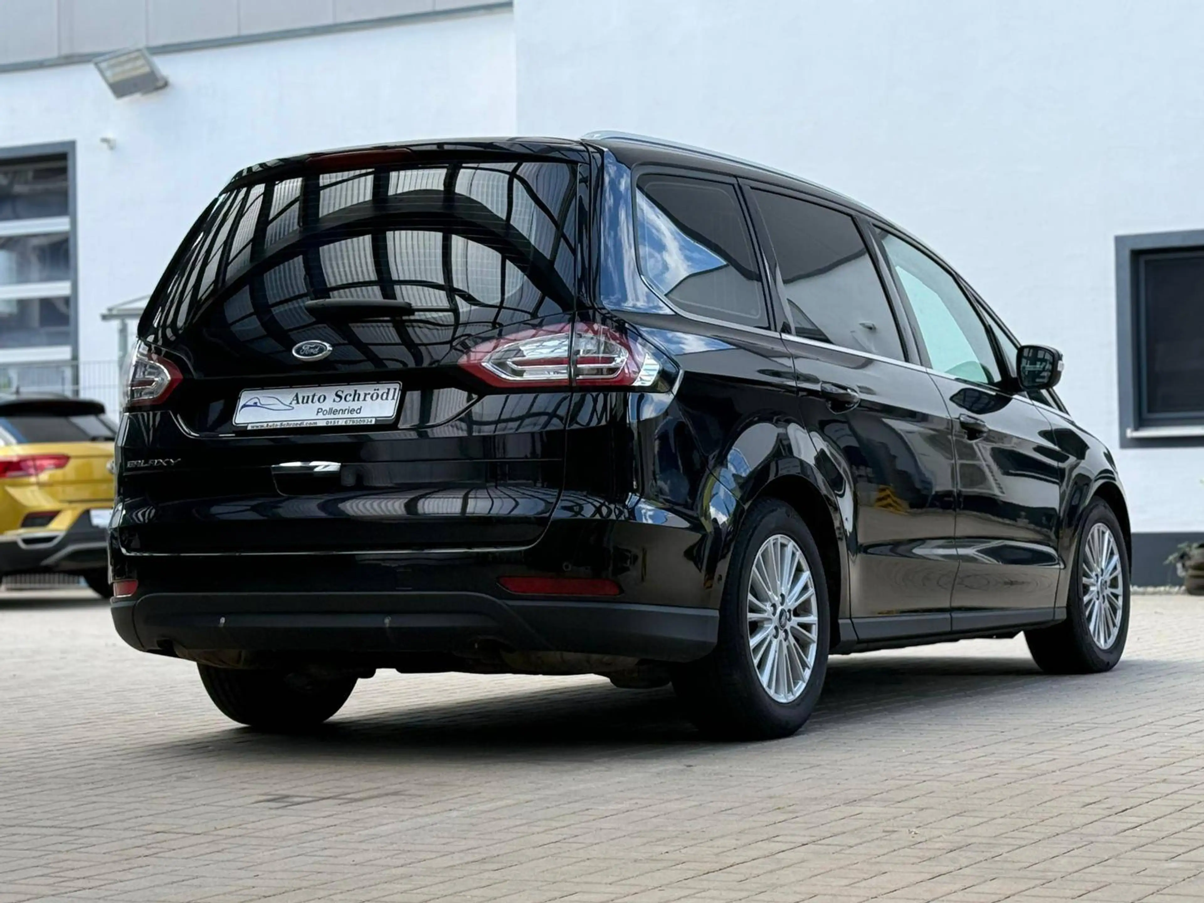 Ford Galaxy 2.0 TDCi Aut. Titanium, 7-Sitzer, Pano, Navi, Schilderkennung, Fernlicht-Assist, 3-Zonen Klimaauto — photo 6