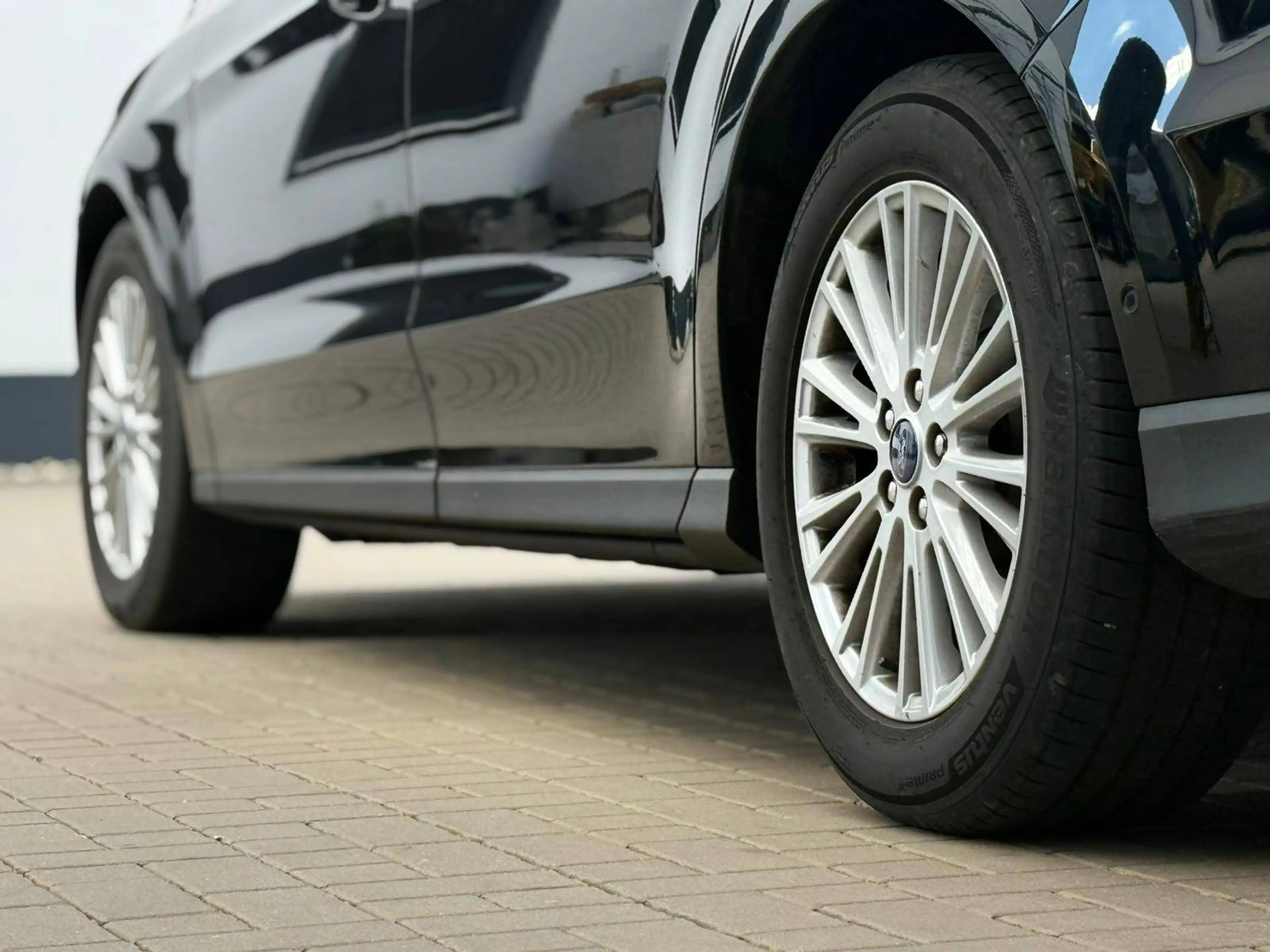 Ford Galaxy 2.0 TDCi Aut. Titanium, 7-Sitzer, Pano, Navi, Schilderkennung, Fernlicht-Assist, 3-Zonen Klimaauto — photo 11
