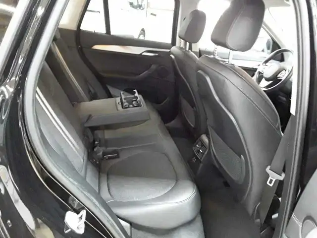 BMW X1 view 14