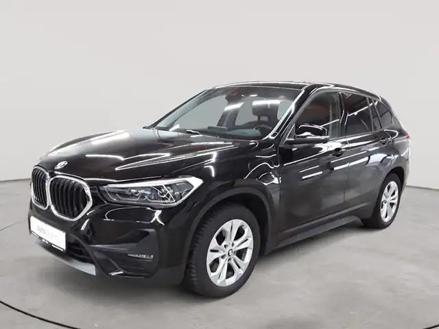BMW X1 view 2