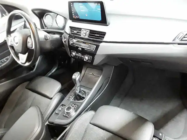 BMW X1 view 9