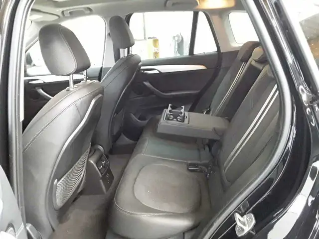 BMW X1 view 13