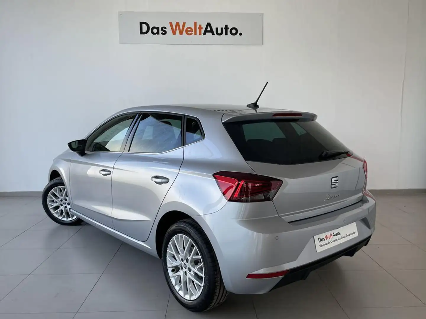 SEAT Ibiza 1.0 TSI S&S Special Edition 110 Argent - 2