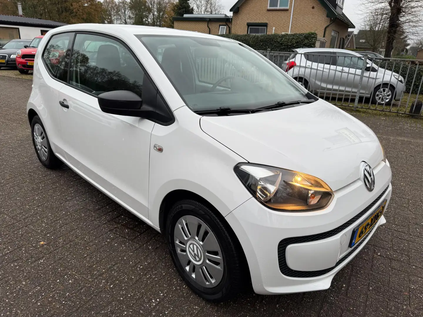 Volkswagen up! 1.0 take up! BlueMotion AIRCO NAP Blanc - 2