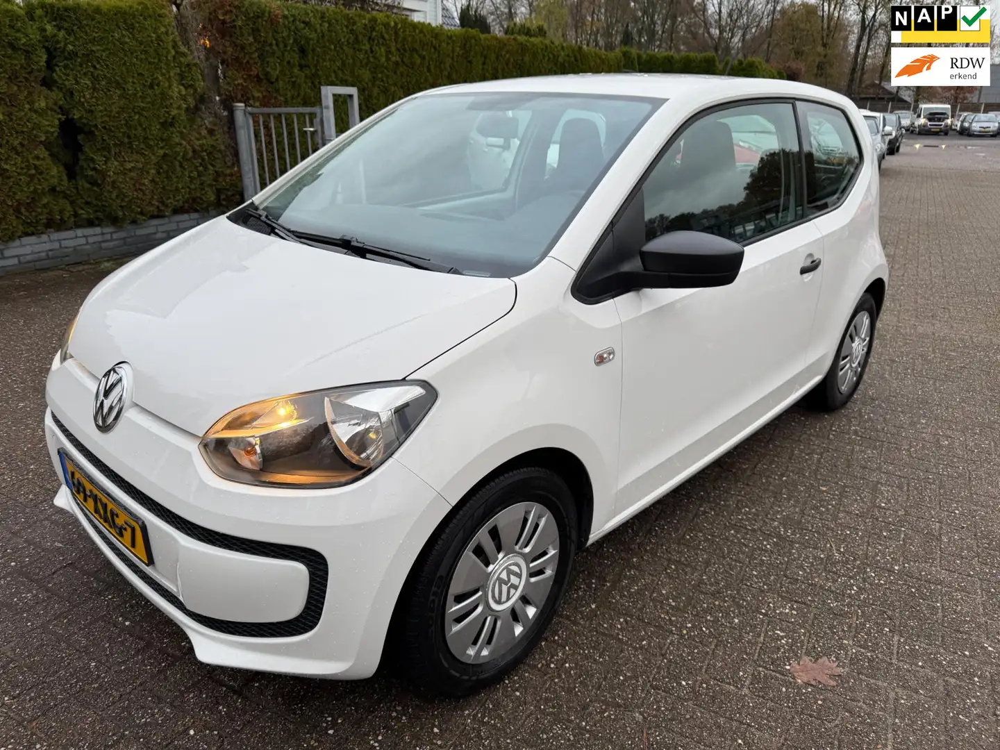 Volkswagen up! 1.0 take up! BlueMotion AIRCO NAP Blanc - 1