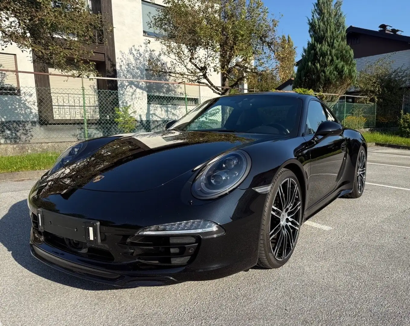 Porsche 911 Black Edition Porsche approved Schwarz - 1