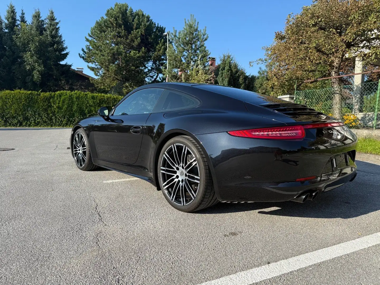 Porsche 911 Black Edition Porsche approved Schwarz - 2