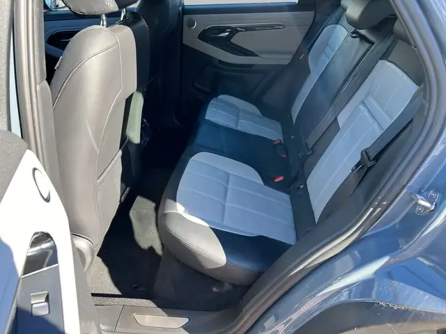 Land Rover Range Rover Evoque view 9