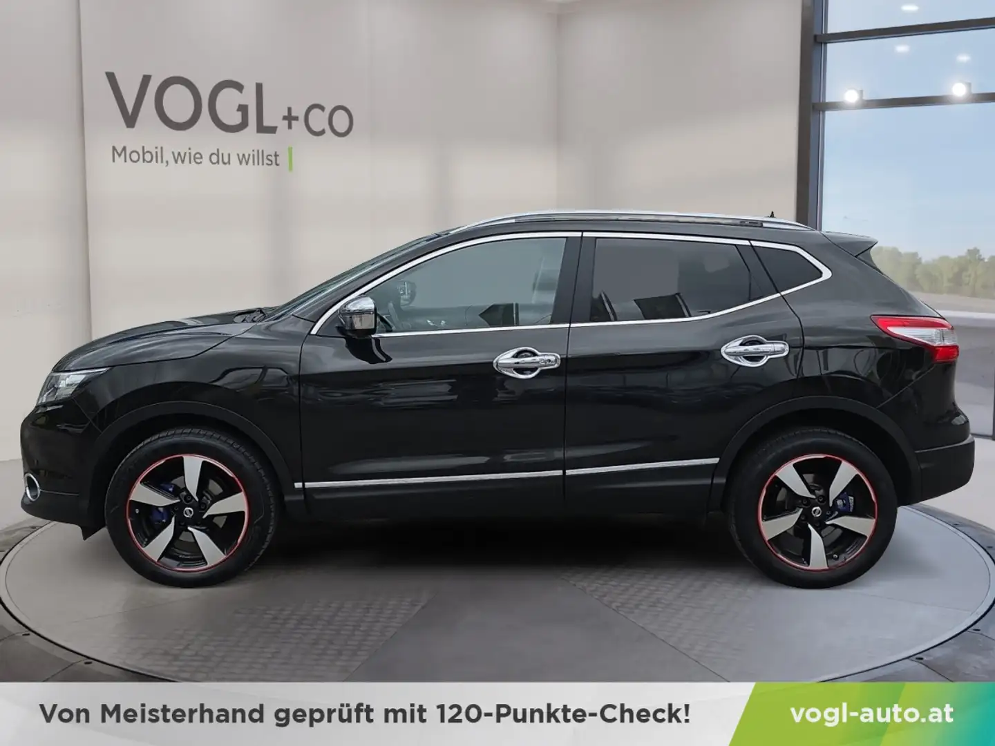 Nissan Qashqai 1,6 Zwart - 2