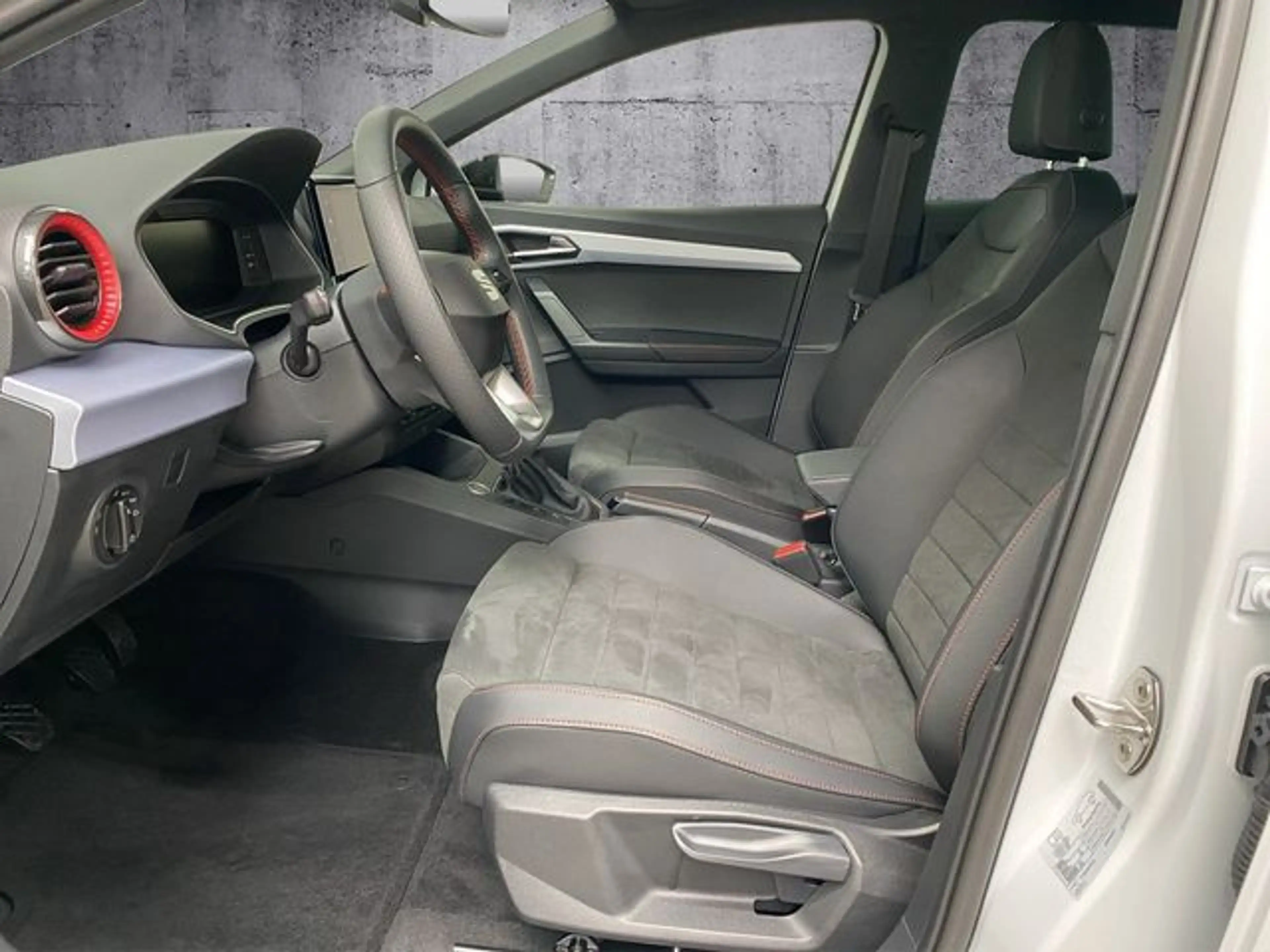 SEAT Ibiza 1.0 TSI FR Black Edition Pano+Full-LED+RFK — photo 8