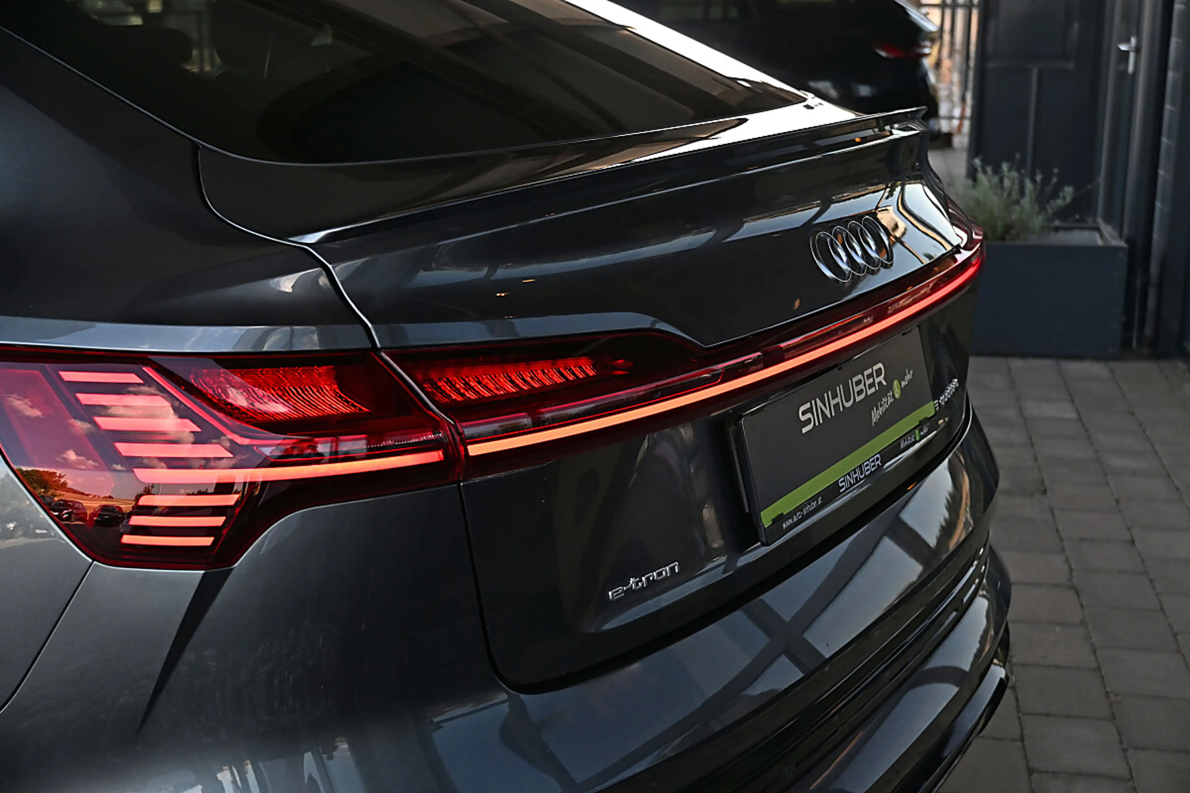 Audi e-tron SB 55 quattro 95kWh S-line NP €121k 21", ACC, H... — photo 4