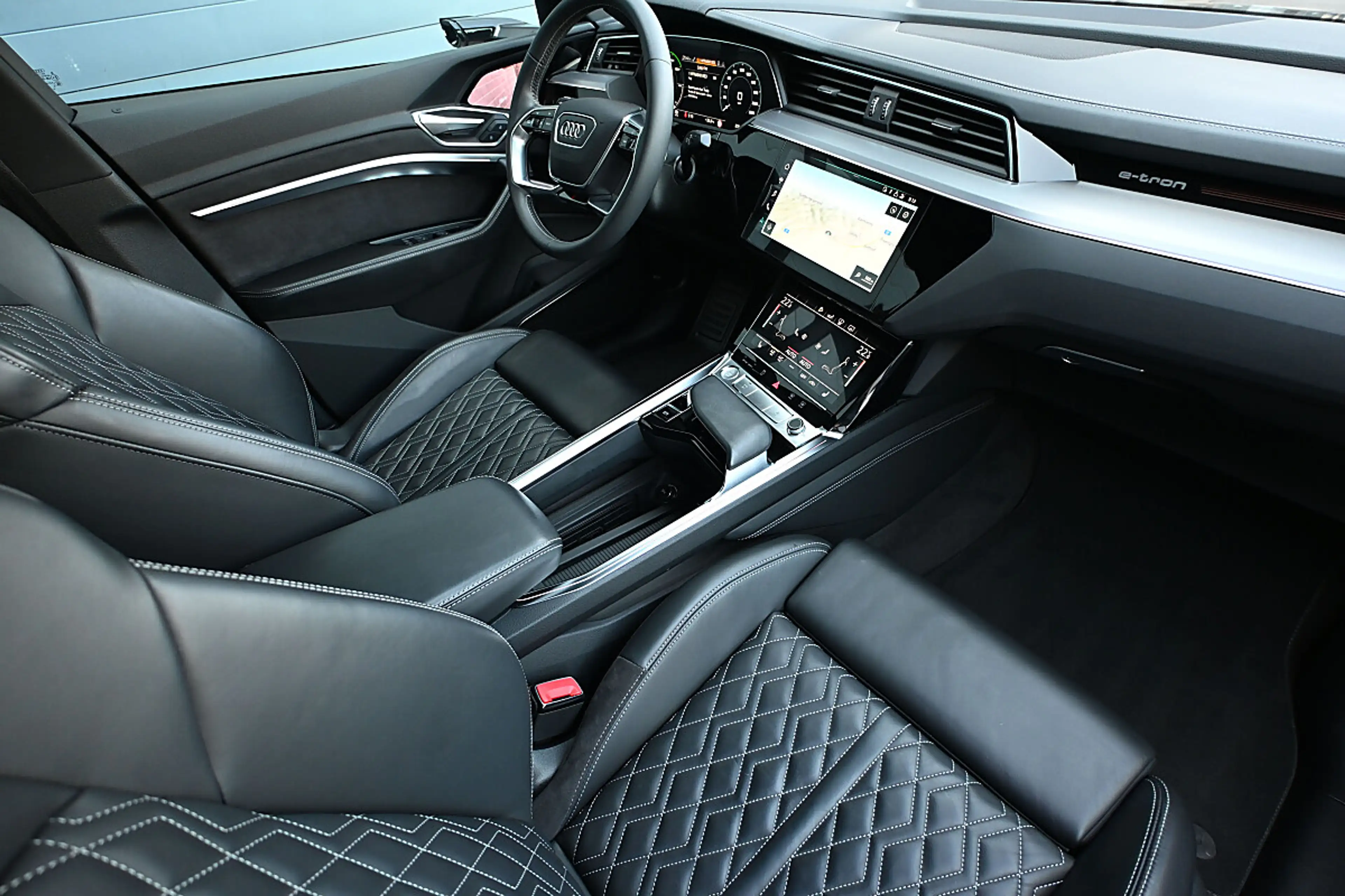 Audi e-tron SB 55 quattro 95kWh S-line NP €121k 21", ACC, H... — photo 5