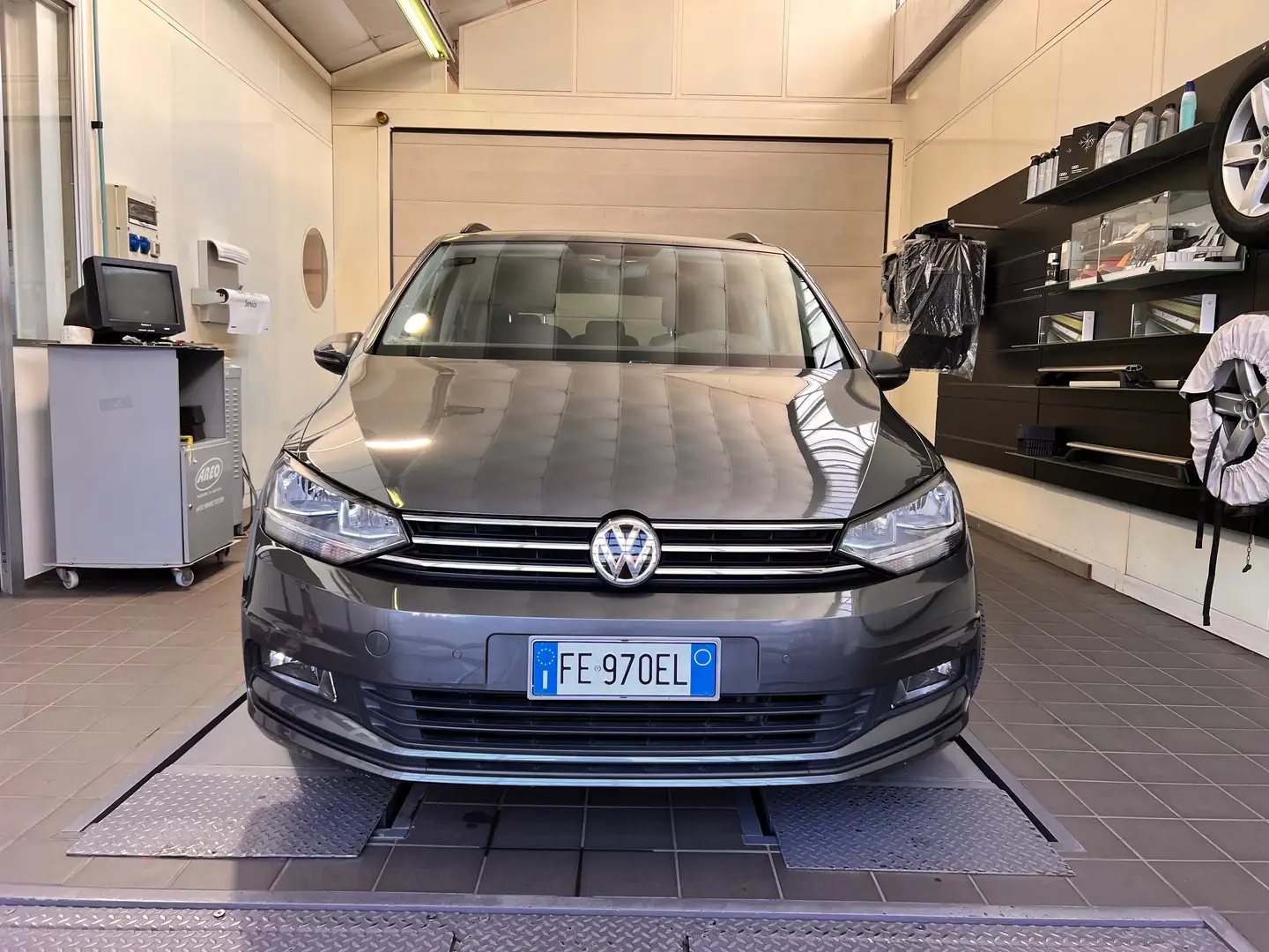 Volkswagen Touran 1.6 tdi Comfortline dsg Grigio - 2
