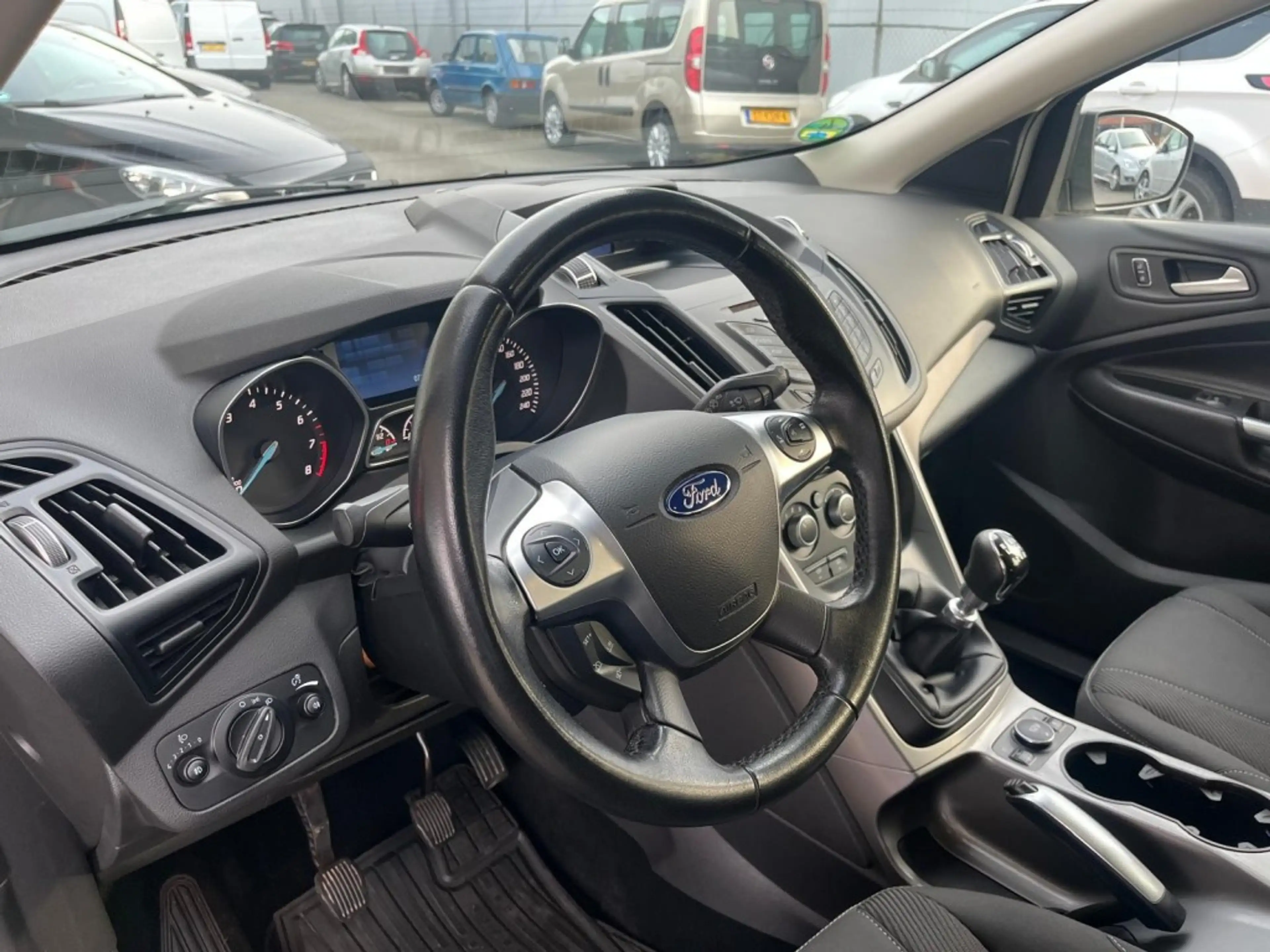 Ford Kuga 1.5 150PK eccoboost  Bluetooth  Nieuwe Distributie — photo 3