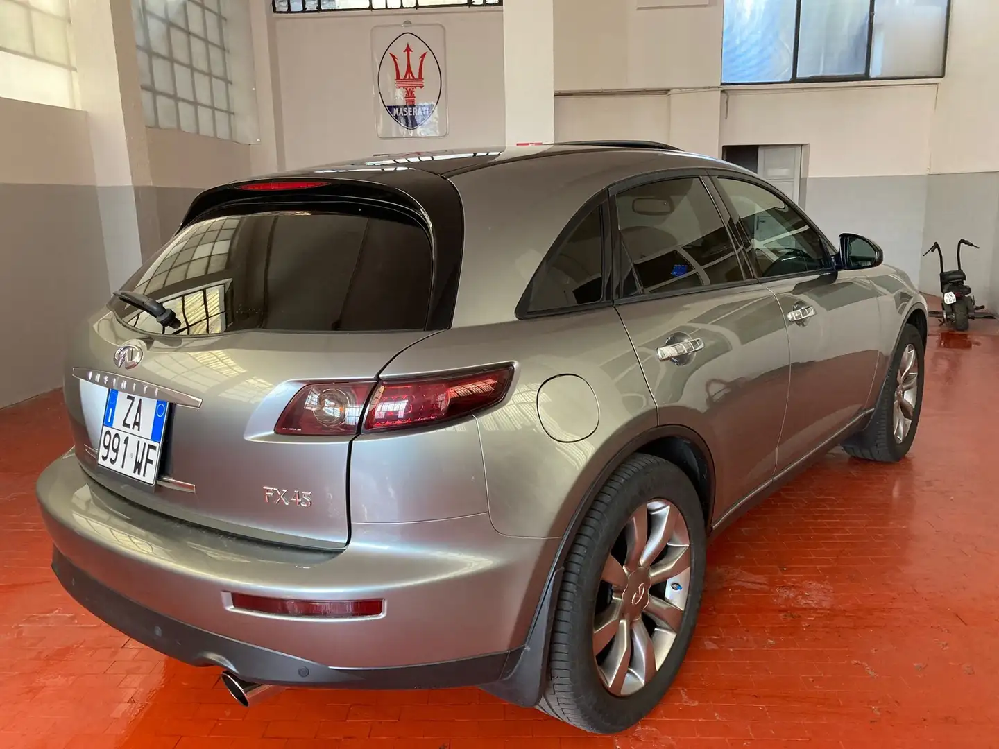 Infiniti FX FX45 Gris - 2
