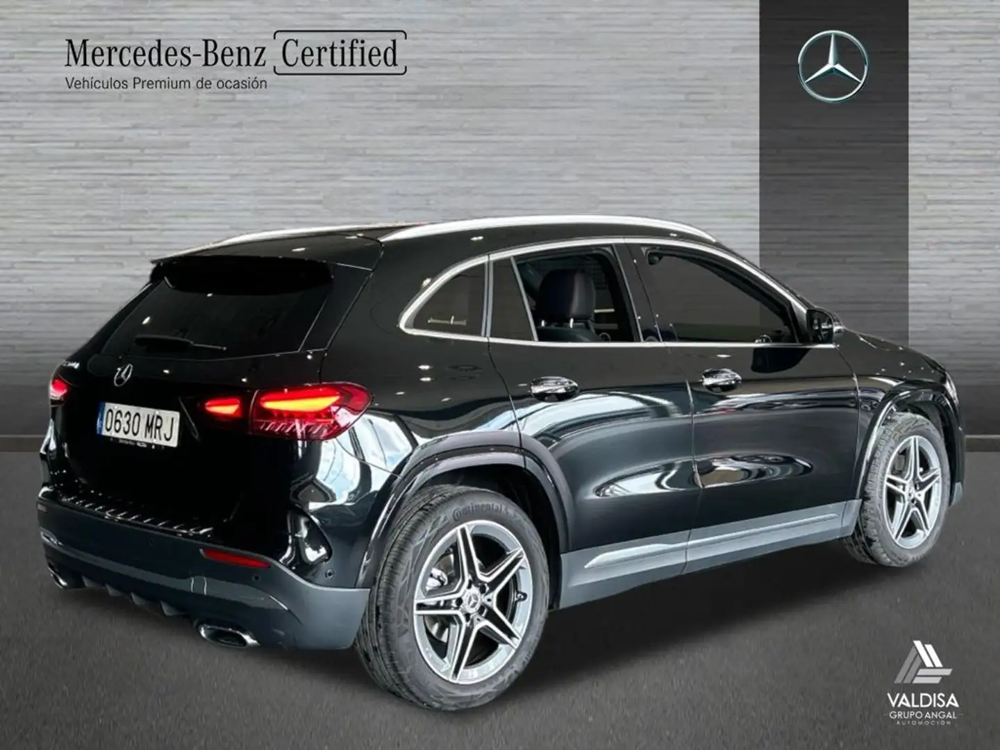 Mercedes-Benz GLA 200 d - 2