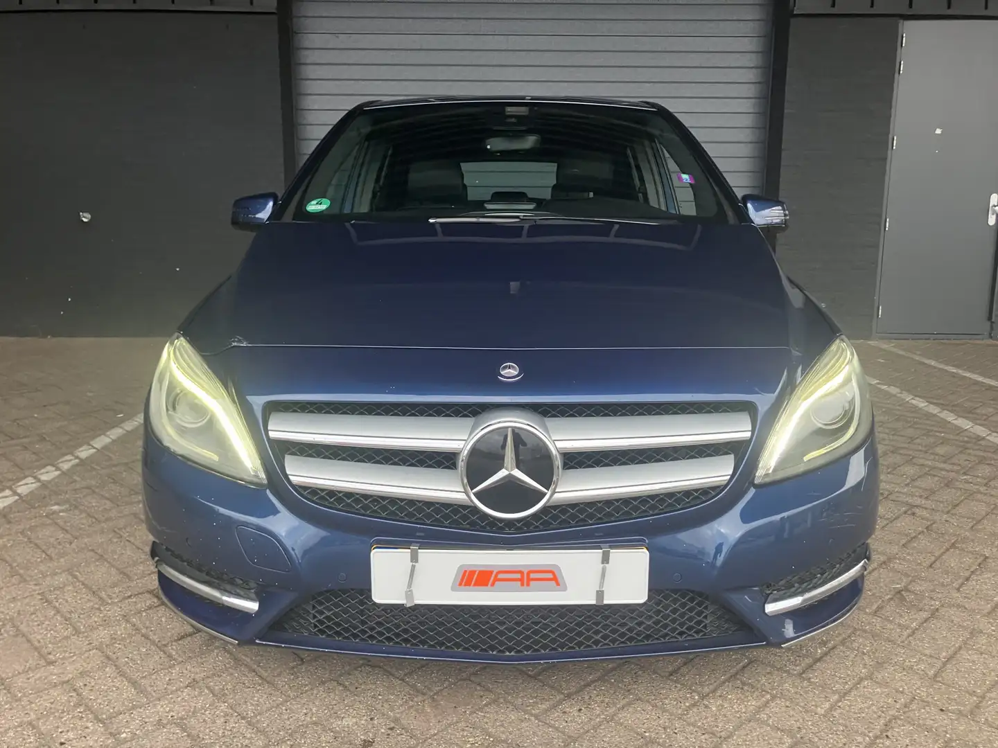 Mercedes-Benz B 180 CDI XENON-LEDER-NAVI Bleu - 2
