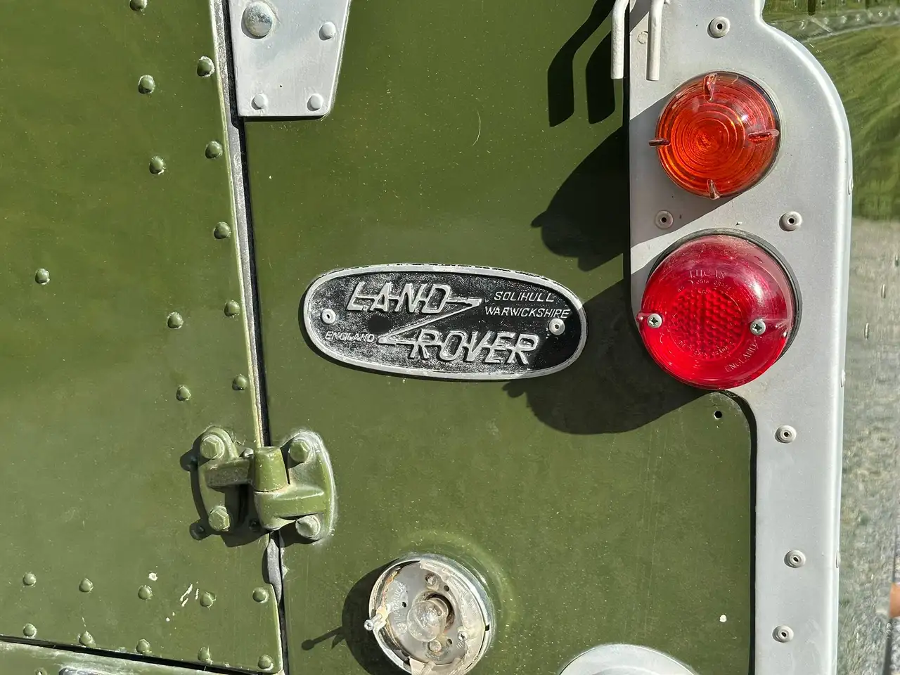 Land Rover Series IIA 109 + Overdrive /Papiers belge /Mécanique ok /Châssis à traîter., foto 9