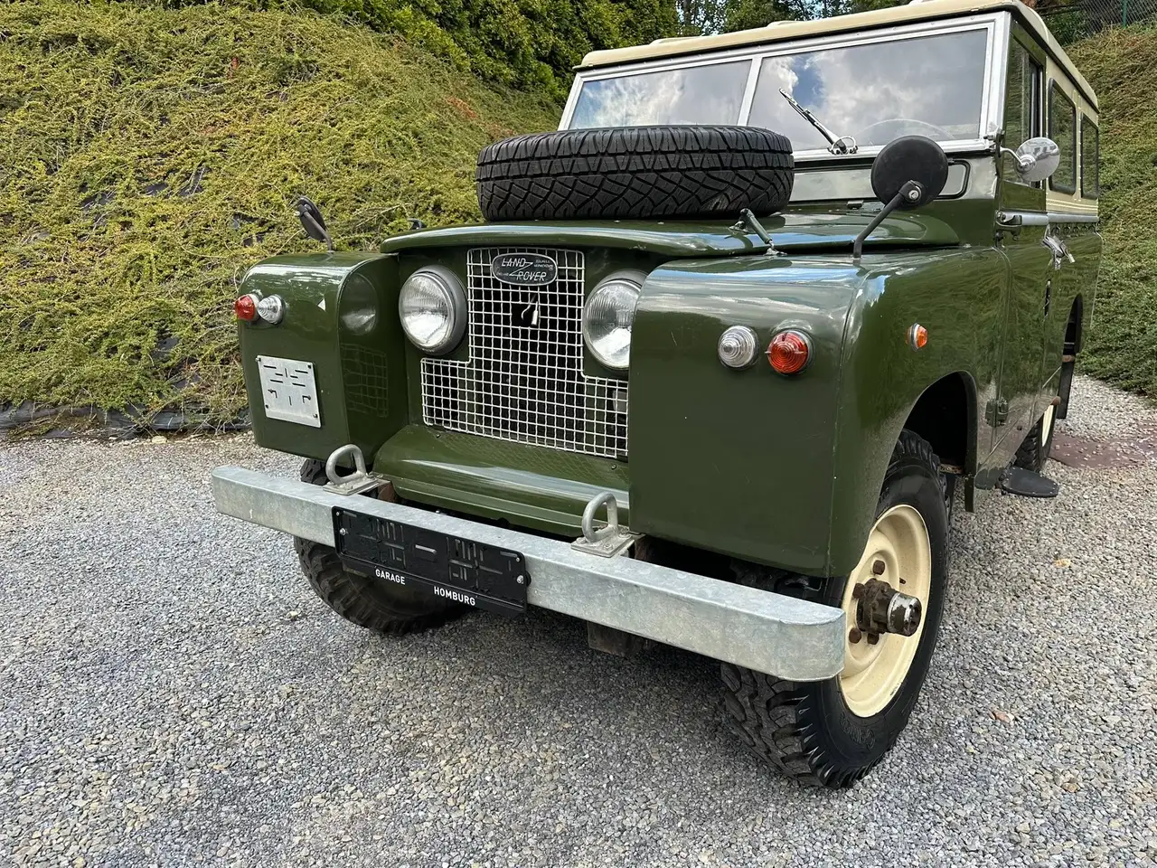 Land Rover Series IIA 109 + Overdrive /Papiers belge /Mécanique ok /Châssis à traîter., foto 6