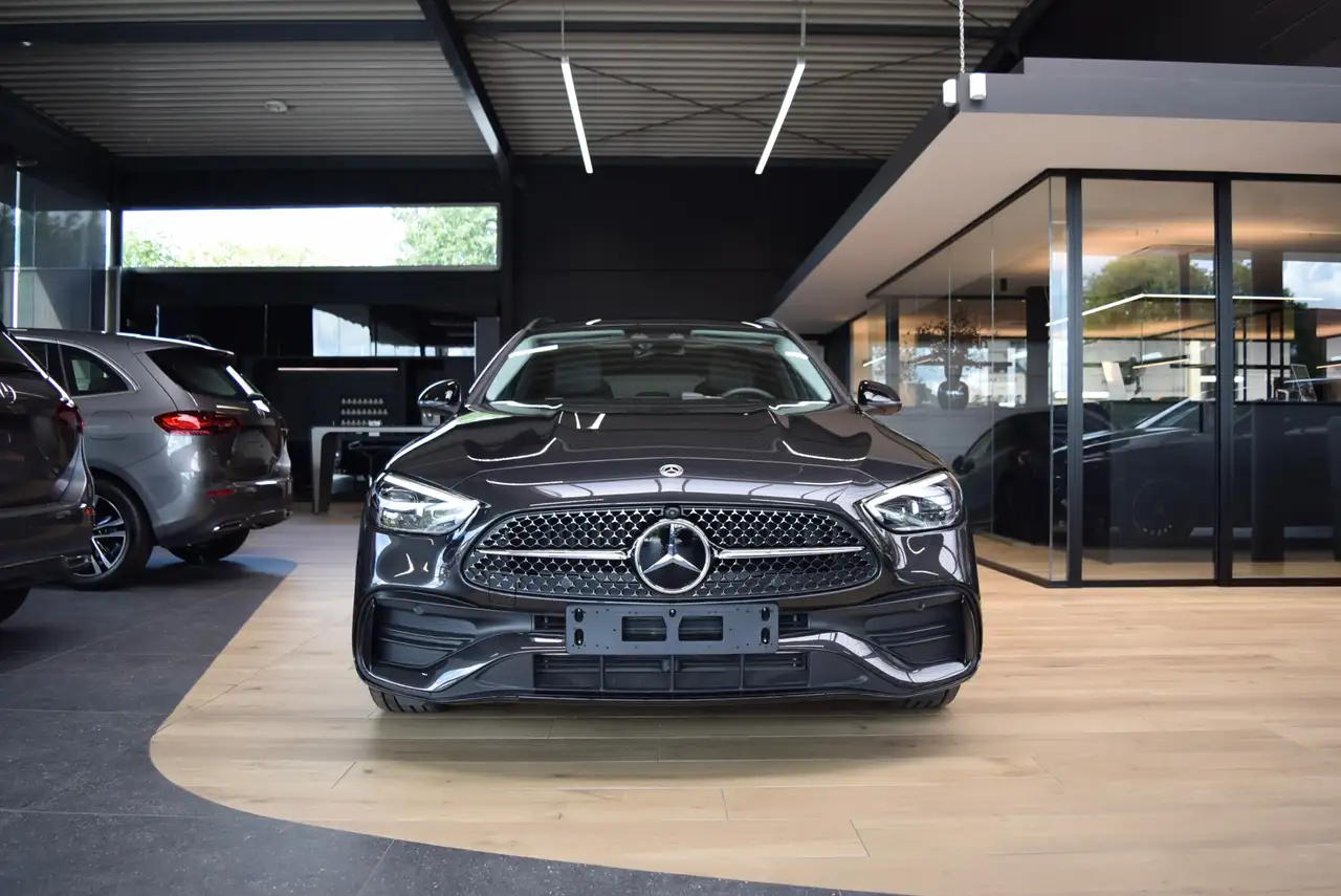 Mercedes-Benz C-Class C Break 300 e PHEV AMG Line (230 kW) / Pano dak / 360°, миниатюра 2
