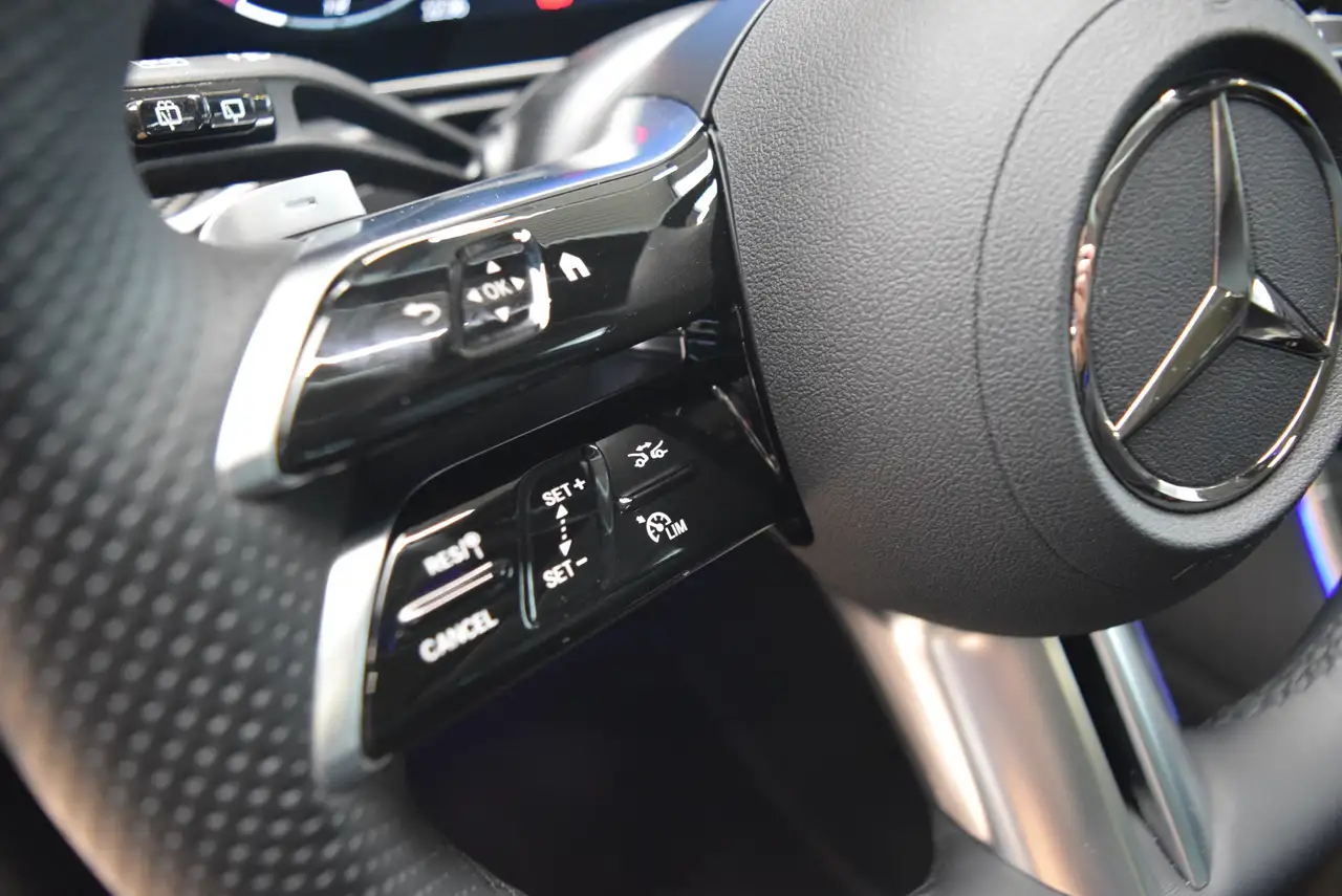 Mercedes-Benz C-Class C Break 300 e PHEV AMG Line (230 kW) / Pano dak / 360°, миниатюра 14