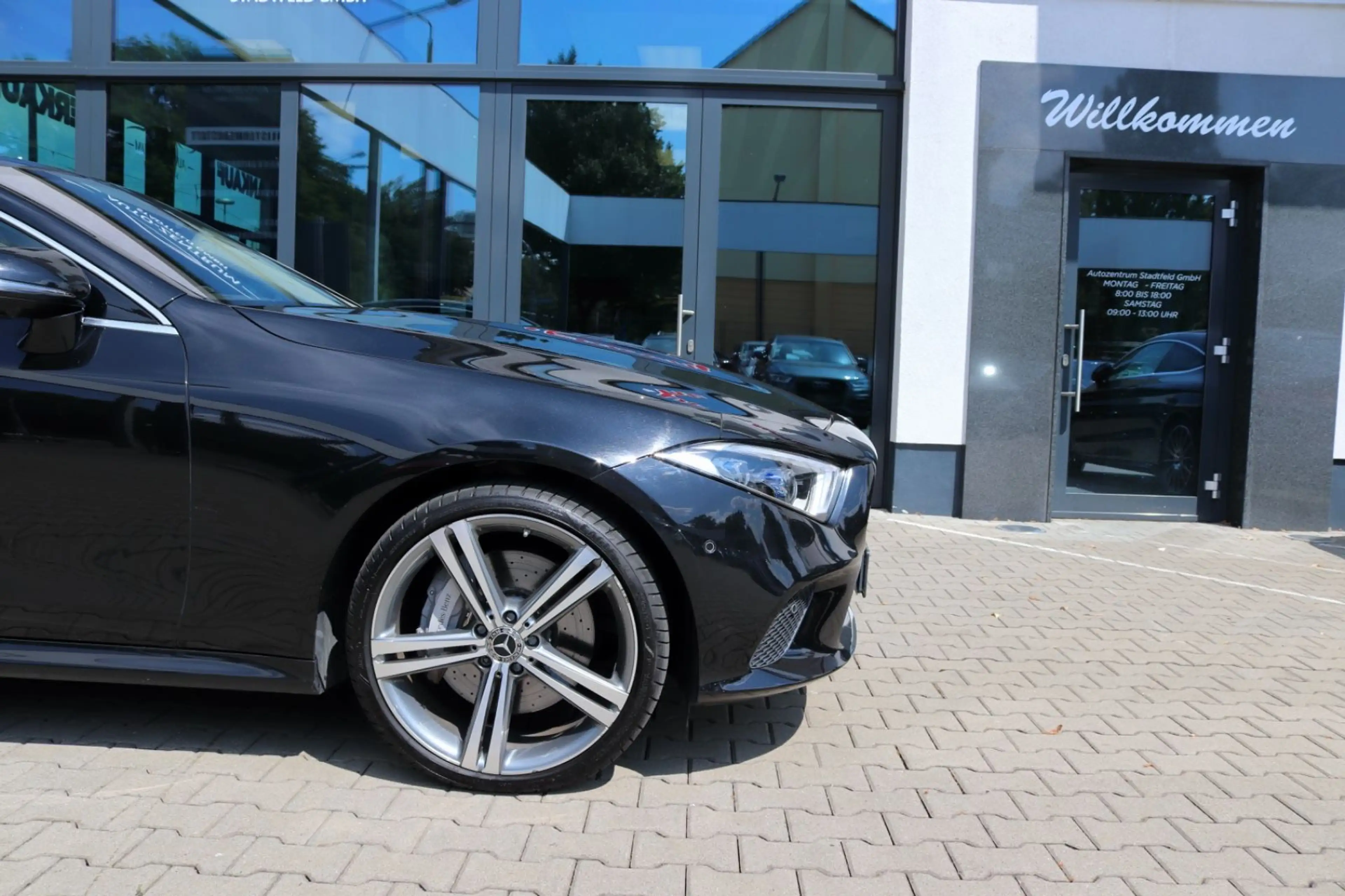 Mercedes-Benz CLS 400 d 4Matic HuD AHK Sitzbel. 360° Massage — photo 11