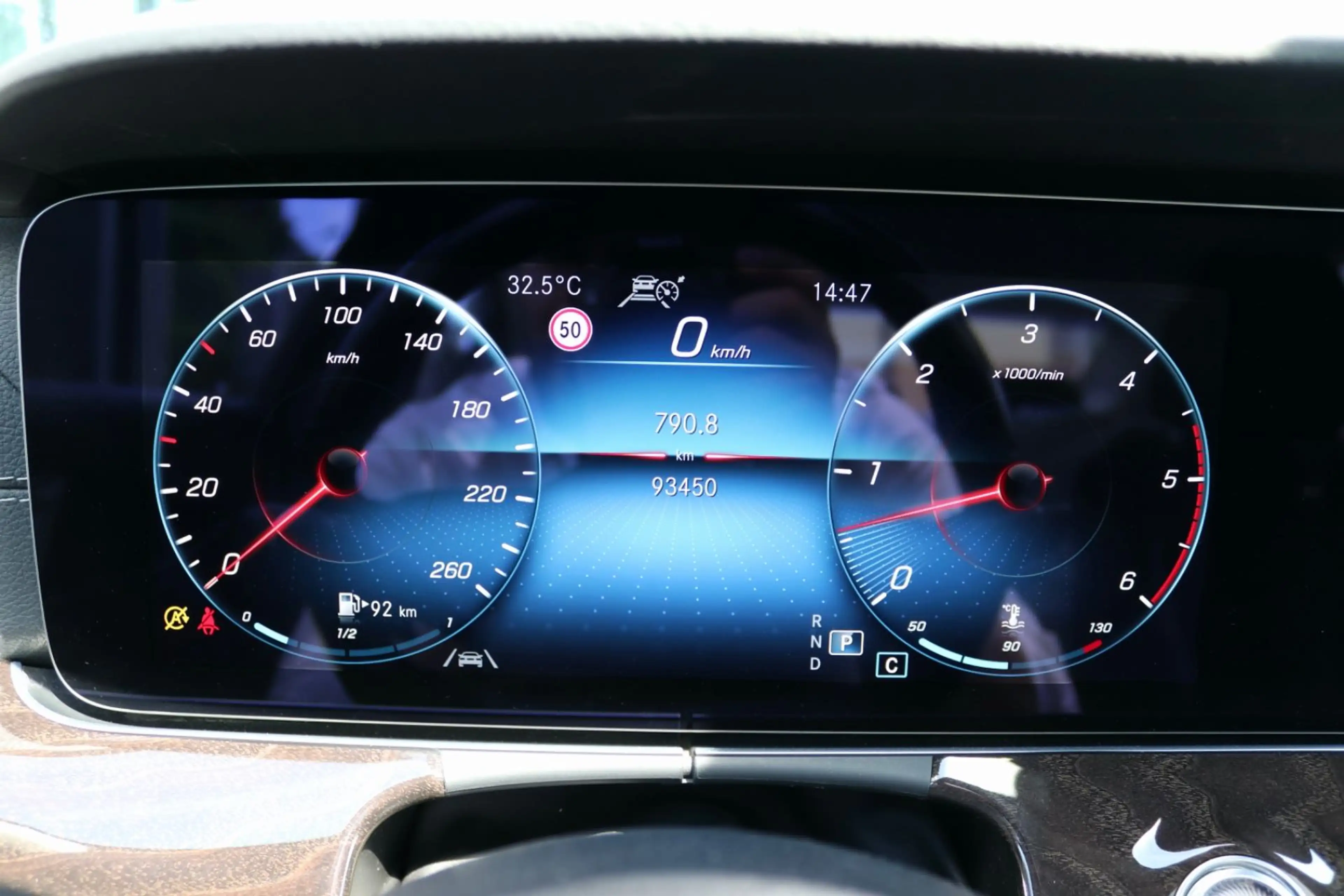 Mercedes-Benz CLS 400 d 4Matic HuD AHK Sitzbel. 360° Massage — photo 13