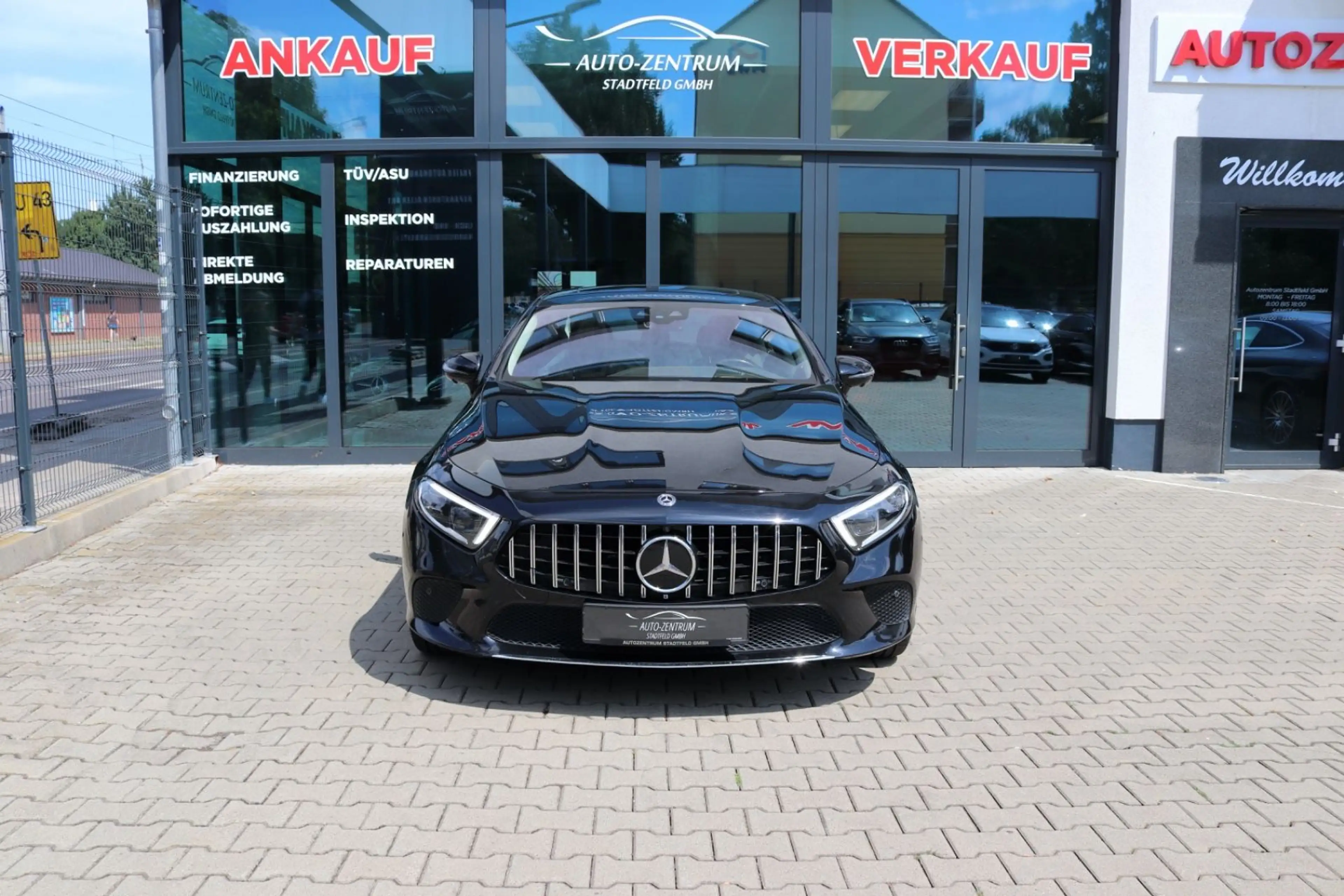 Mercedes-Benz CLS 400 d 4Matic HuD AHK Sitzbel. 360° Massage — photo 2
