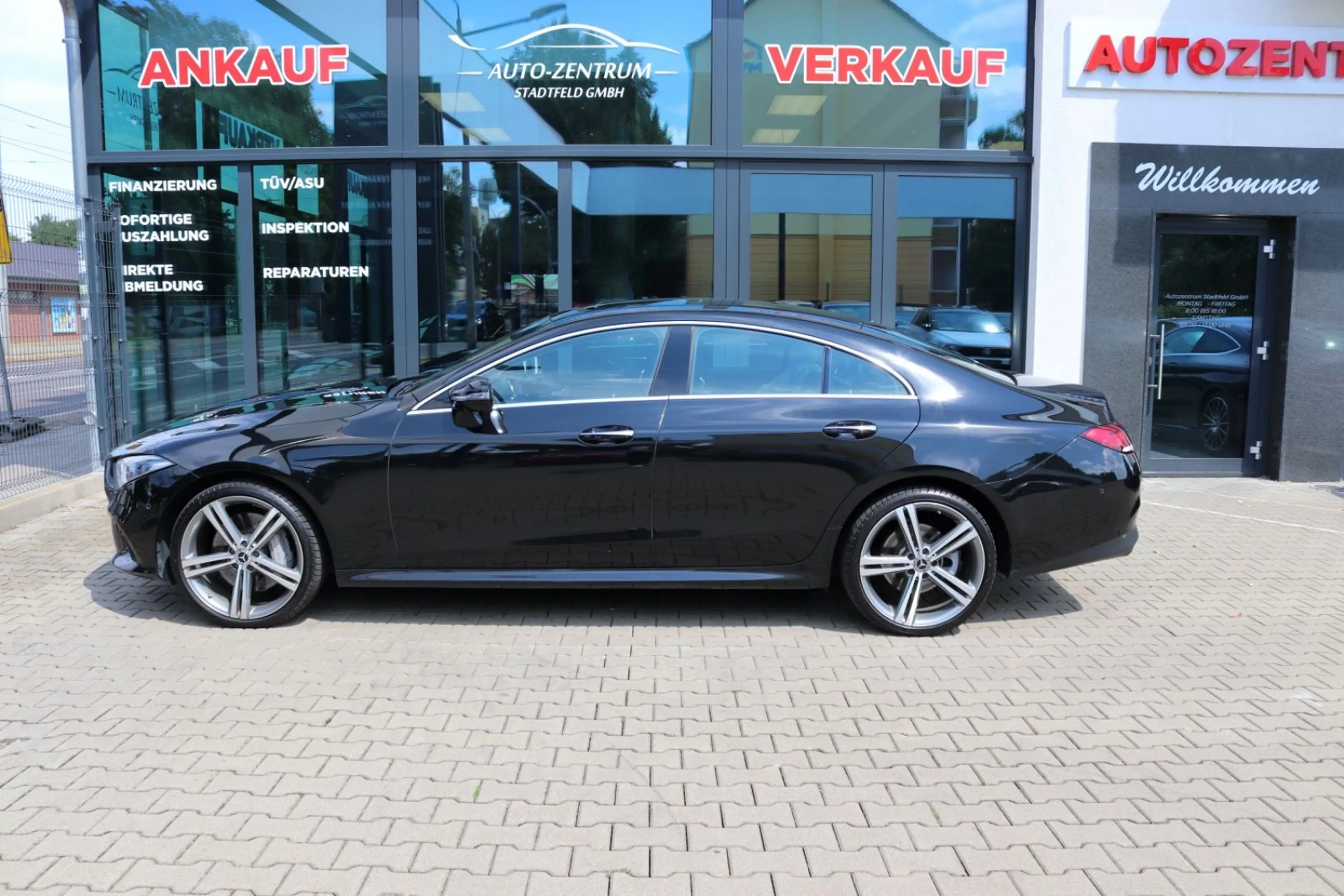 Mercedes-Benz CLS 400 d 4Matic HuD AHK Sitzbel. 360° Massage — photo 4
