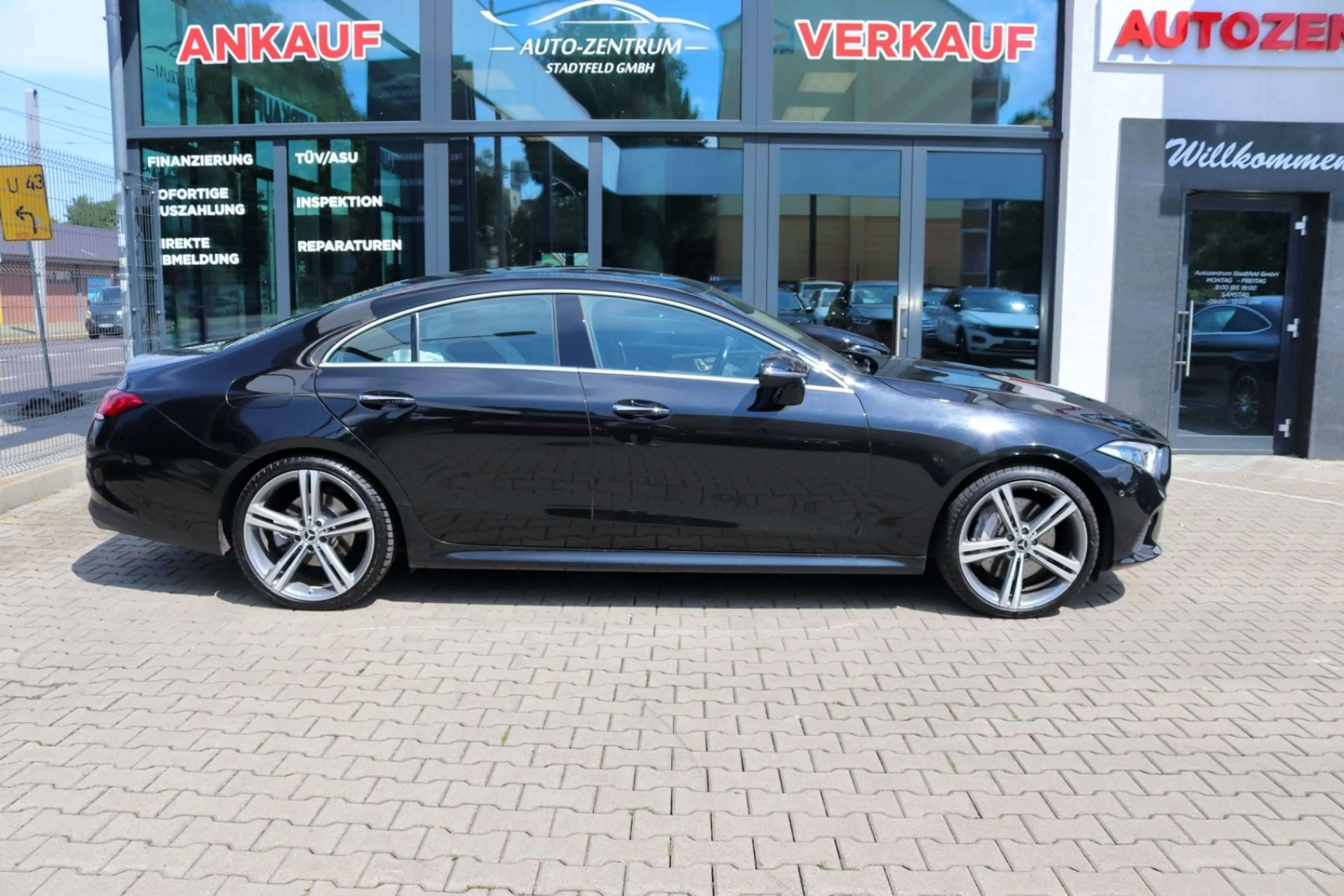 Mercedes-Benz CLS 400 d 4Matic HuD AHK Sitzbel. 360° Massage — photo 10