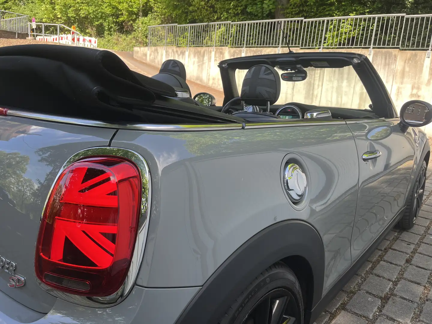 MINI Cooper SD Cabrio Facelift - 8-Gang Steptronic - 2