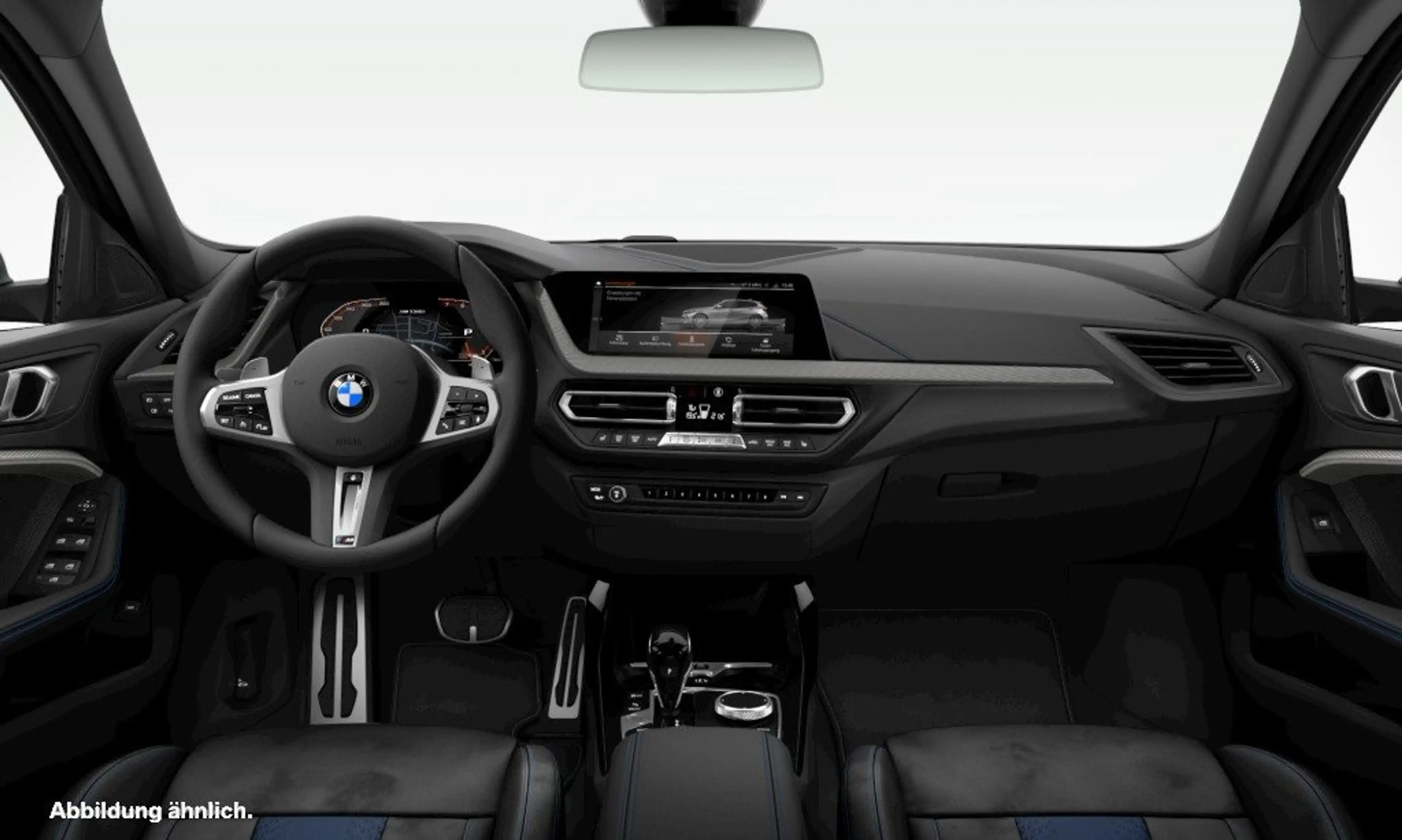 BMW 135 M135i xDrive Hatch — photo 3