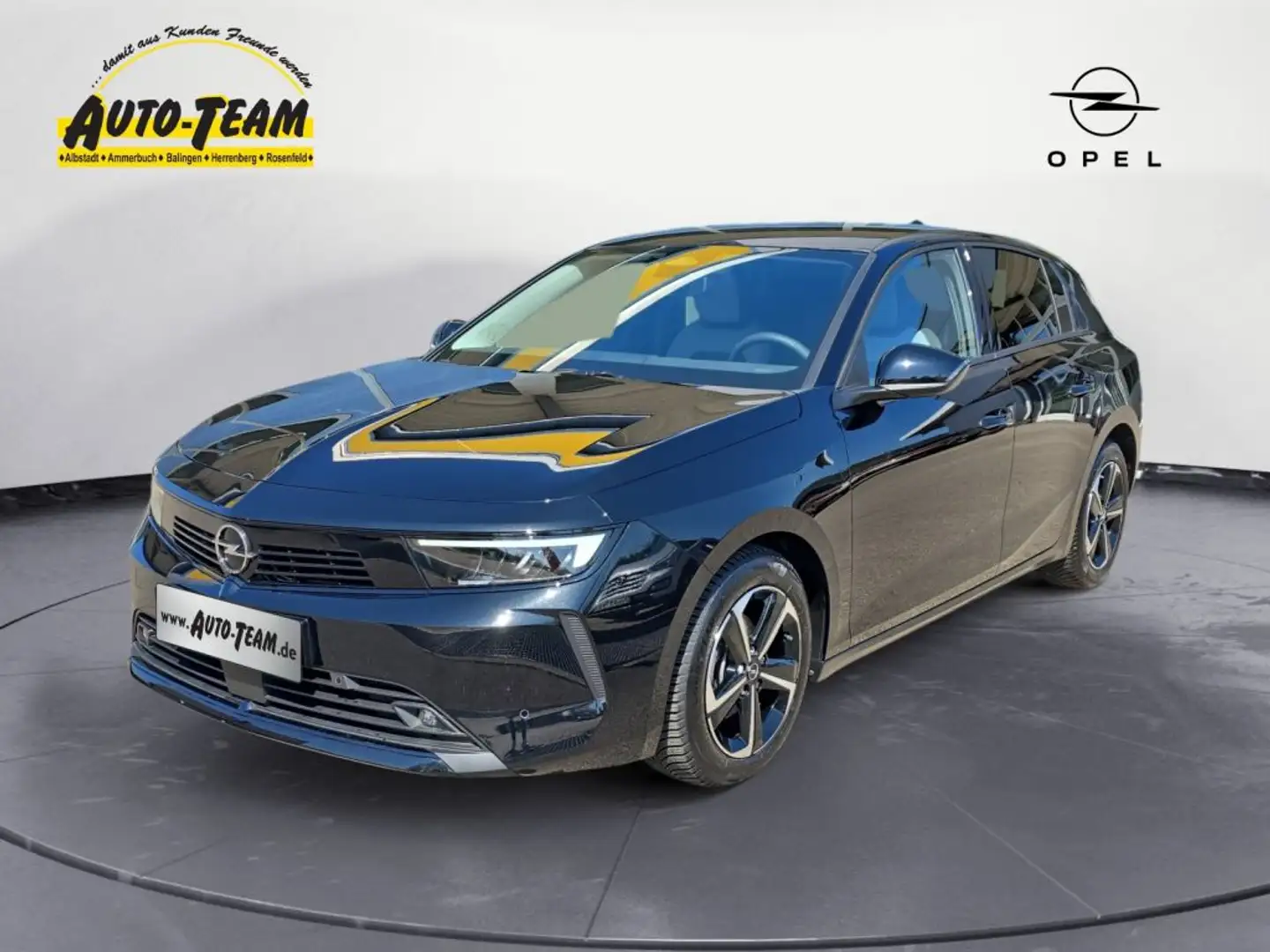 Opel Astra 1.2 Turbo Edition Schwarz - 1