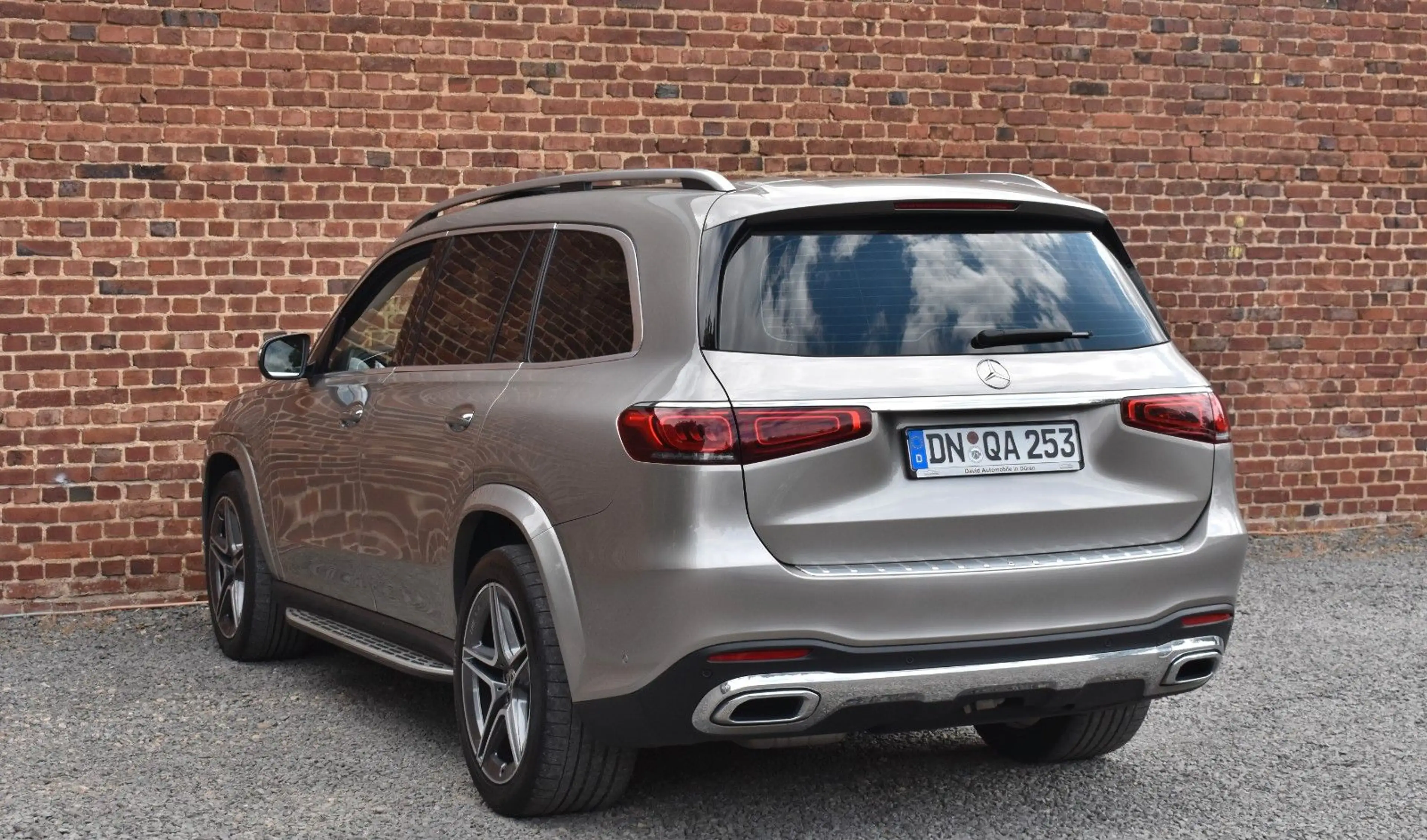 Mercedes-Benz GLS 400 d 4M 360° PANO 4xMASSAGE 8xALU BURMESTER — photo 7